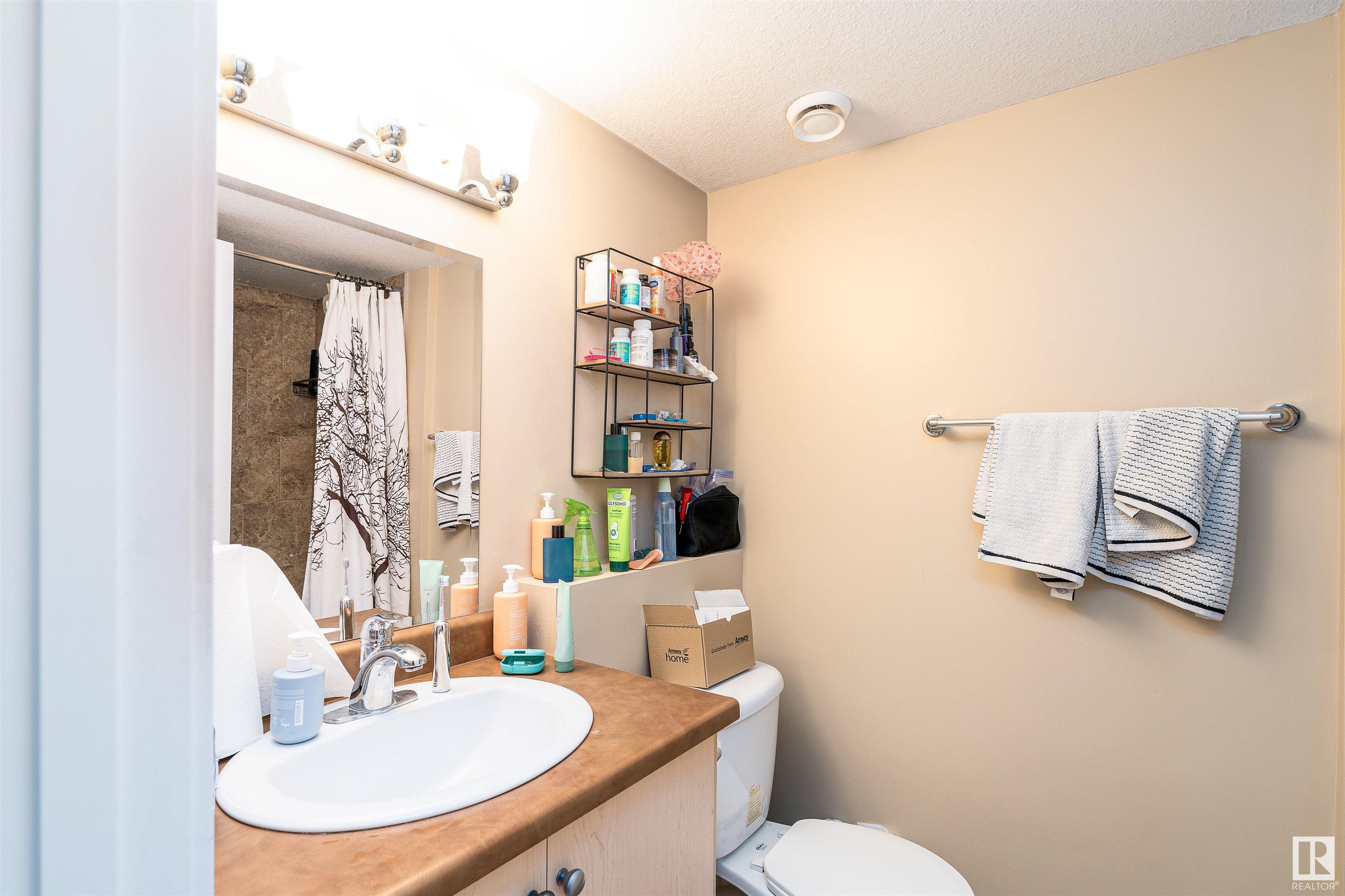      10335 160 ST NW , Edmonton,  ,T5P 3G2 ;  Listing Number: MLS E4420703
