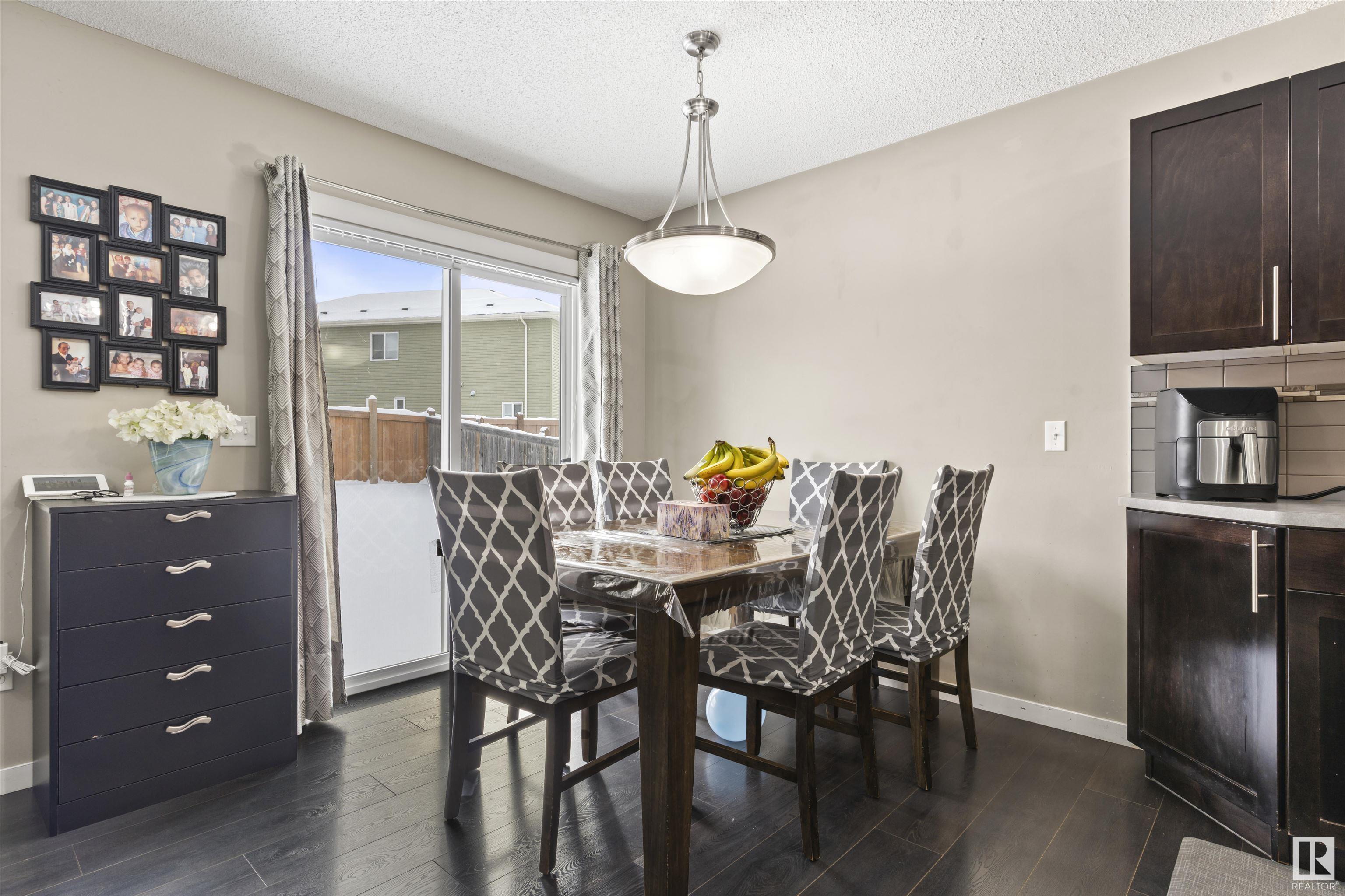      3371 14 AV NW , Edmonton,  ,T6T 0X3 ;  Listing Number: MLS E4420706