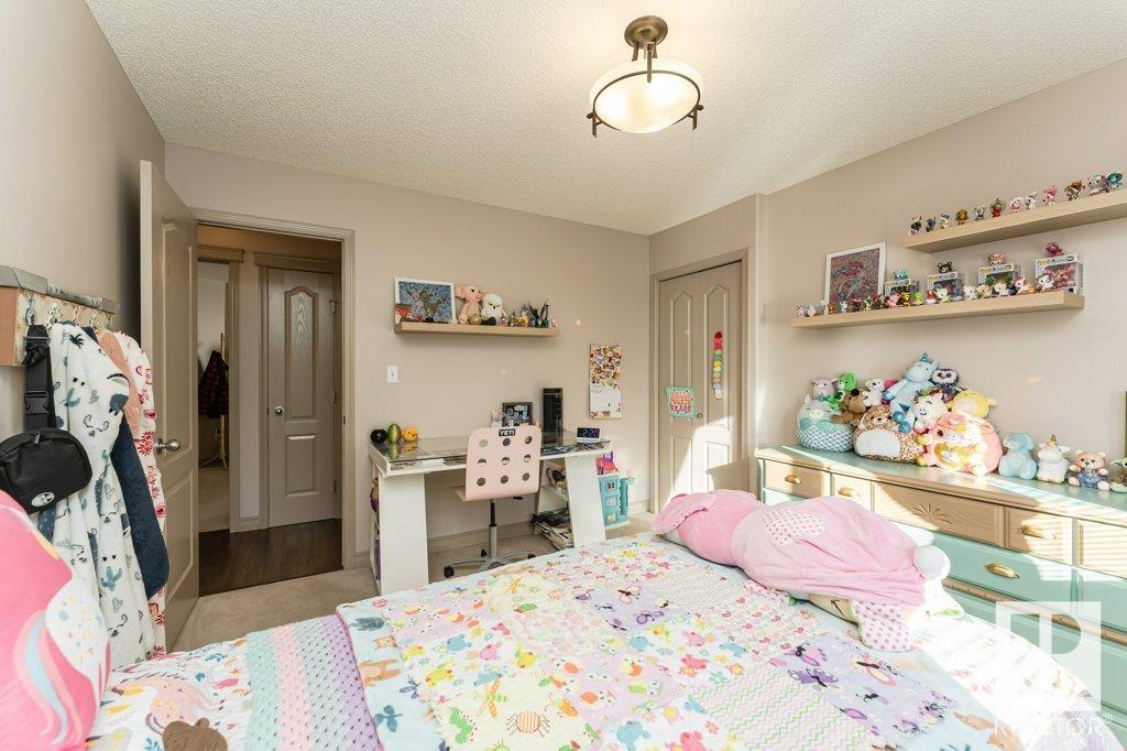      3325 40A AV NW , Edmonton,  ,T6T 1P1 ;  Listing Number: MLS E4420708