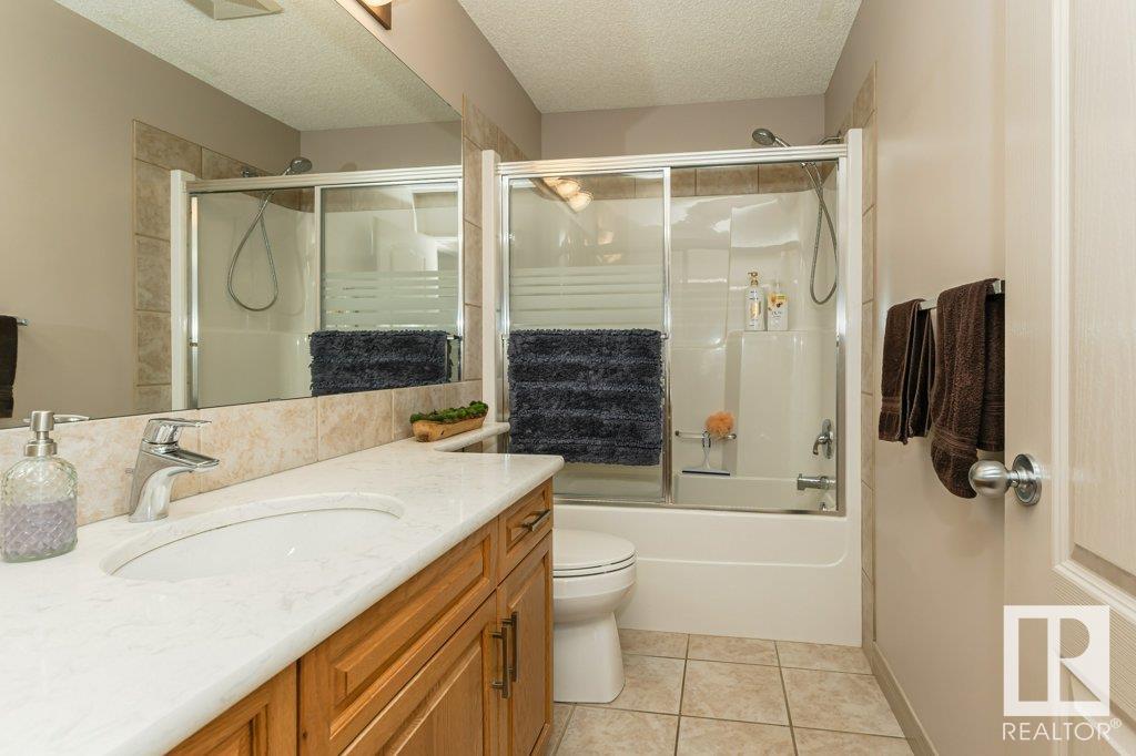      3325 40A AV NW , Edmonton,  ,T6T 1P1 ;  Listing Number: MLS E4420708