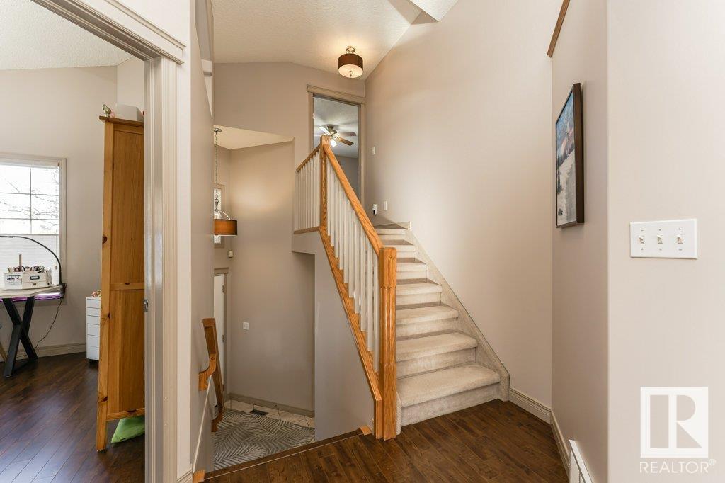      3325 40A AV NW , Edmonton,  ,T6T 1P1 ;  Listing Number: MLS E4420708