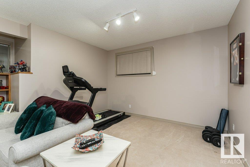      3325 40A AV NW , Edmonton,  ,T6T 1P1 ;  Listing Number: MLS E4420708