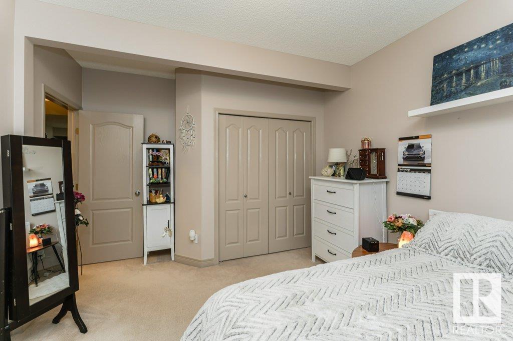      3325 40A AV NW , Edmonton,  ,T6T 1P1 ;  Listing Number: MLS E4420708