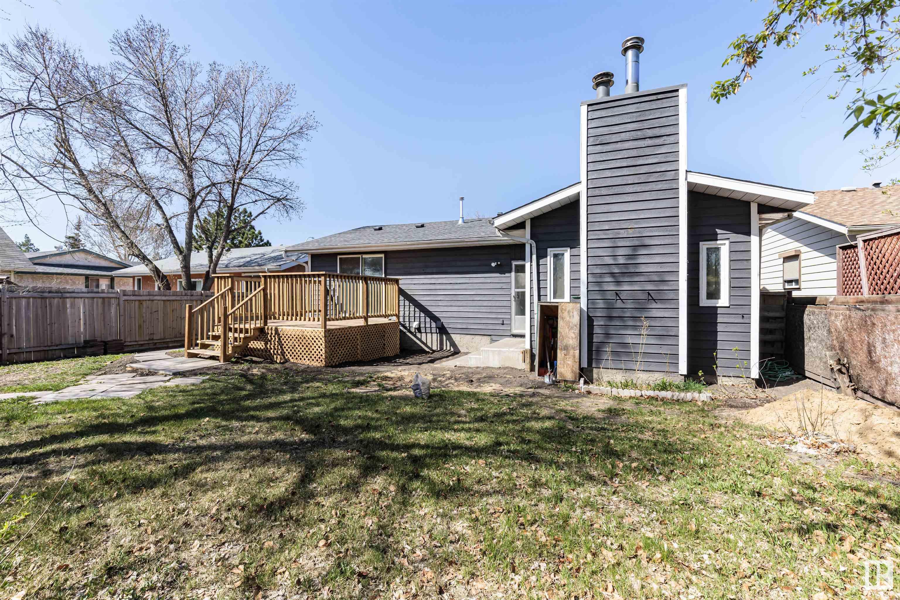      16723 98 ST NW , Edmonton,  ,T5X 2S8 ;  Listing Number: MLS E4420710