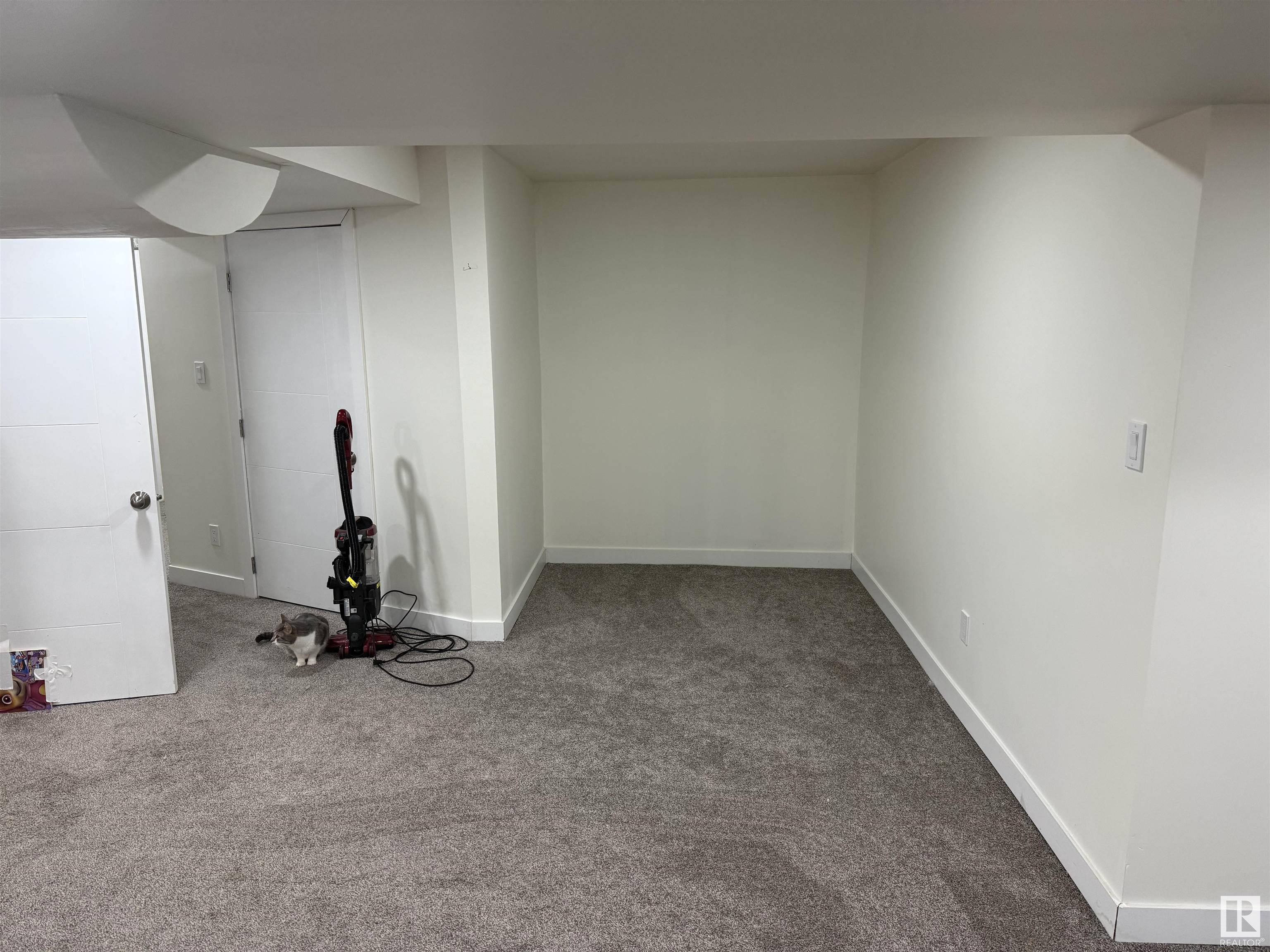      16723 98 ST NW , Edmonton,  ,T5X 2S8 ;  Listing Number: MLS E4420710