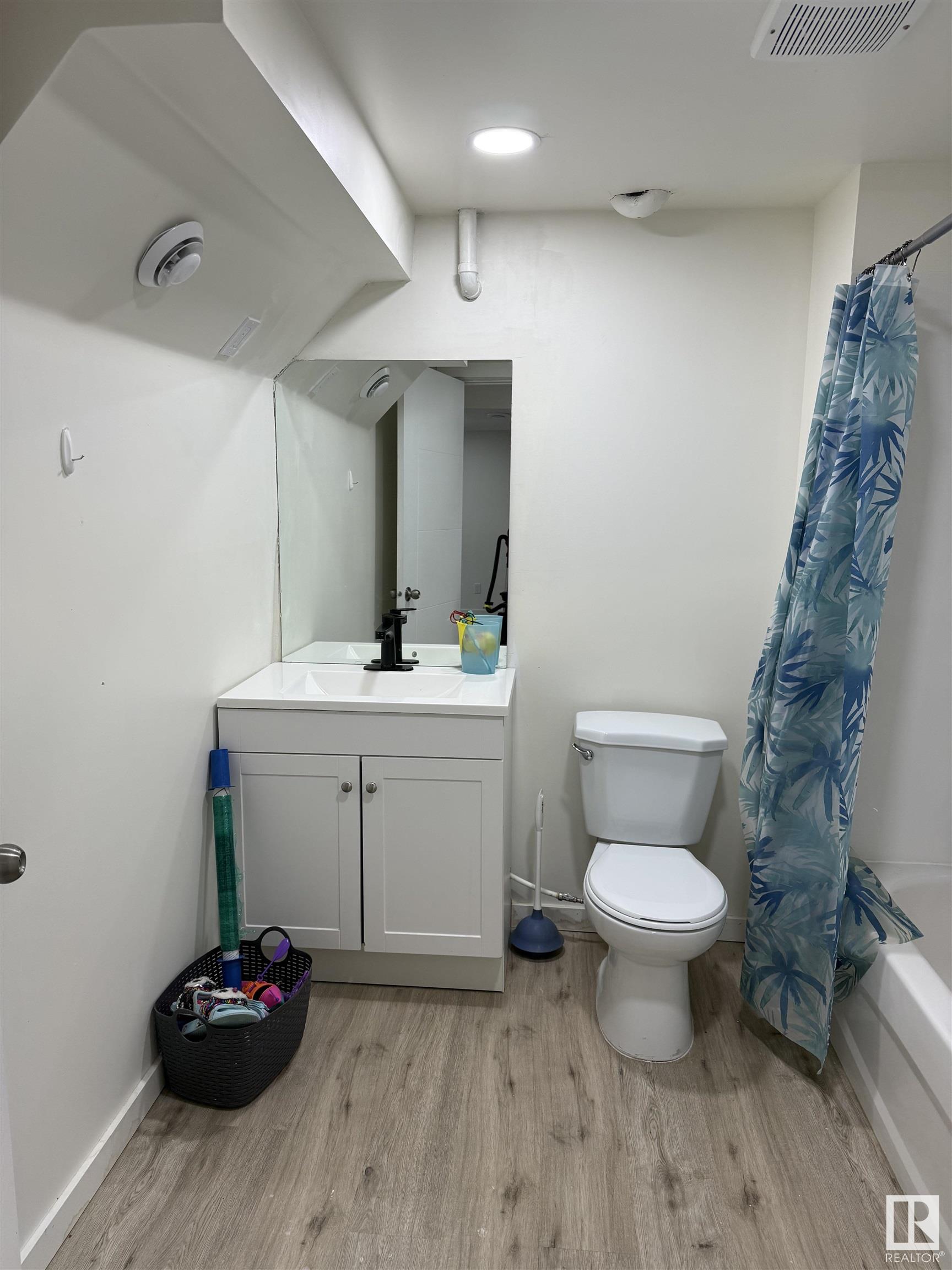      16723 98 ST NW , Edmonton,  ,T5X 2S8 ;  Listing Number: MLS E4420710