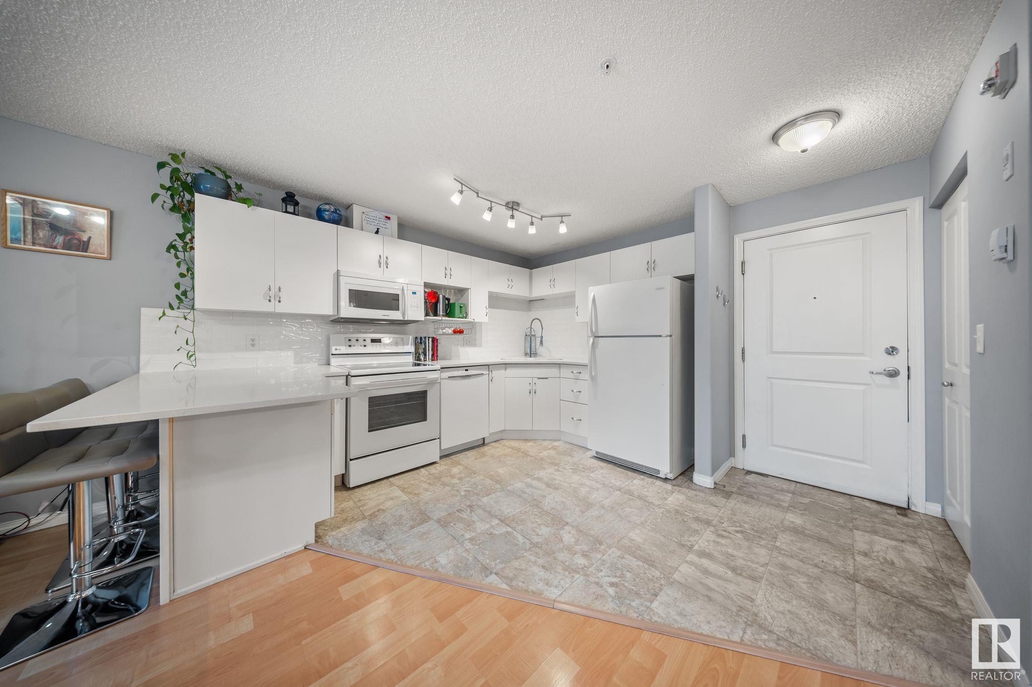      #214 10535 122 ST NW , Edmonton,  ,T5N 0Z9 ;  Listing Number: MLS E4420714