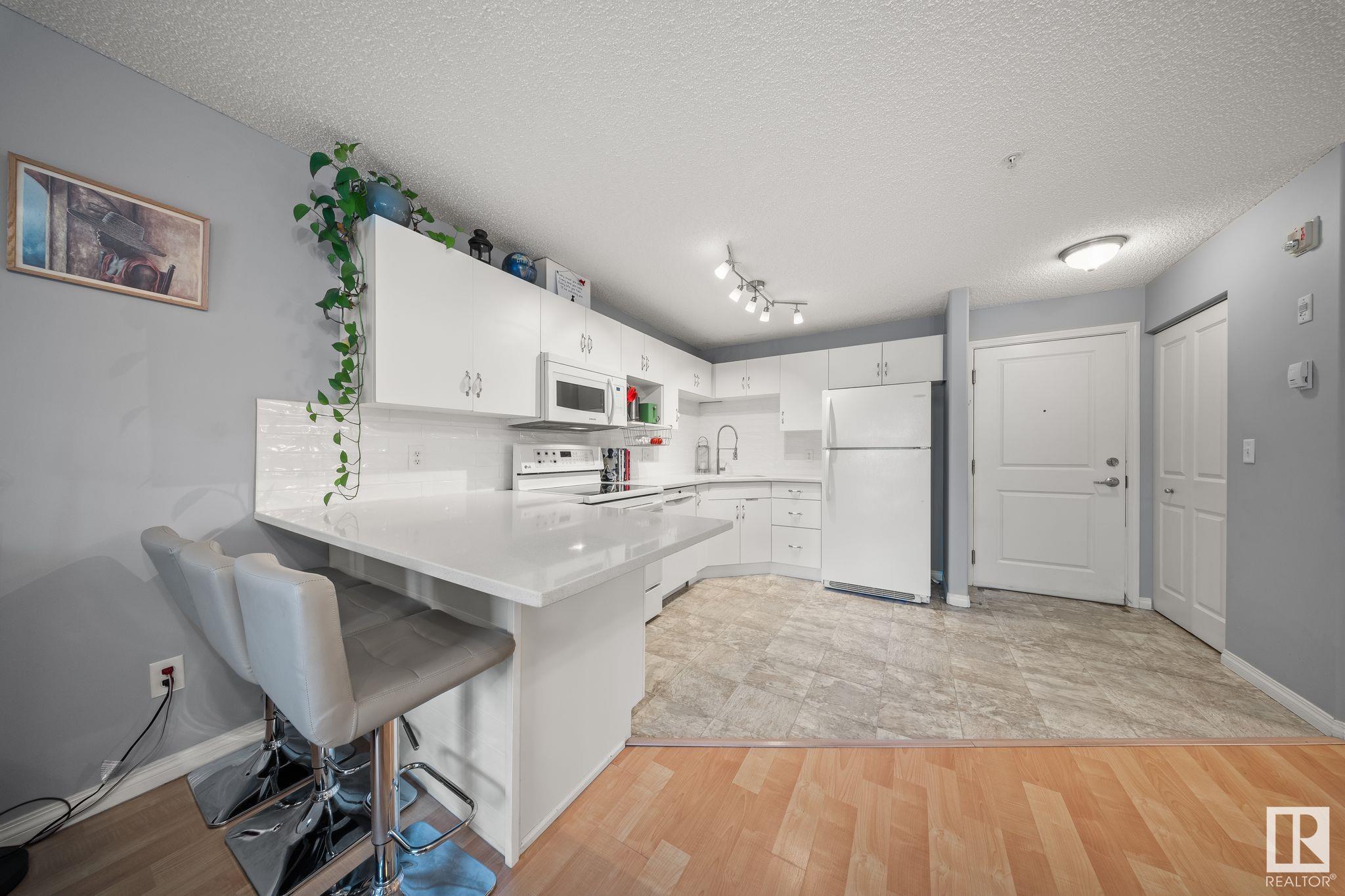      #214 10535 122 ST NW , Edmonton,  ,T5N 0Z9 ;  Listing Number: MLS E4420714