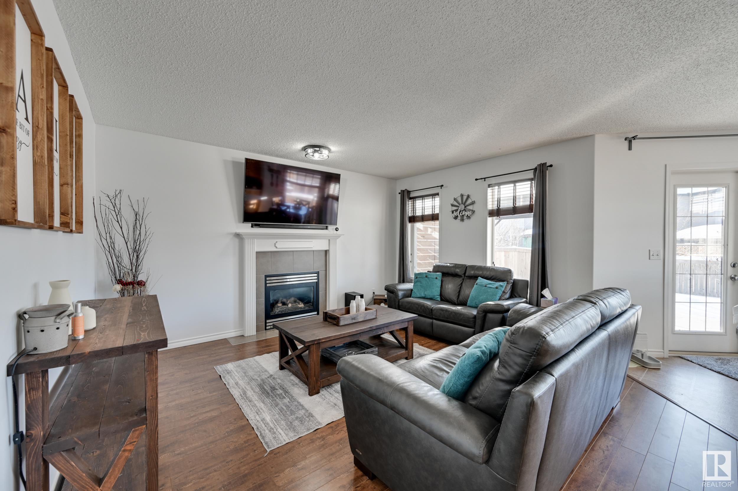      9 ASPEN GA , Fort Saskatchewan,  ,T8L 4R9 ;  Listing Number: MLS E4420716