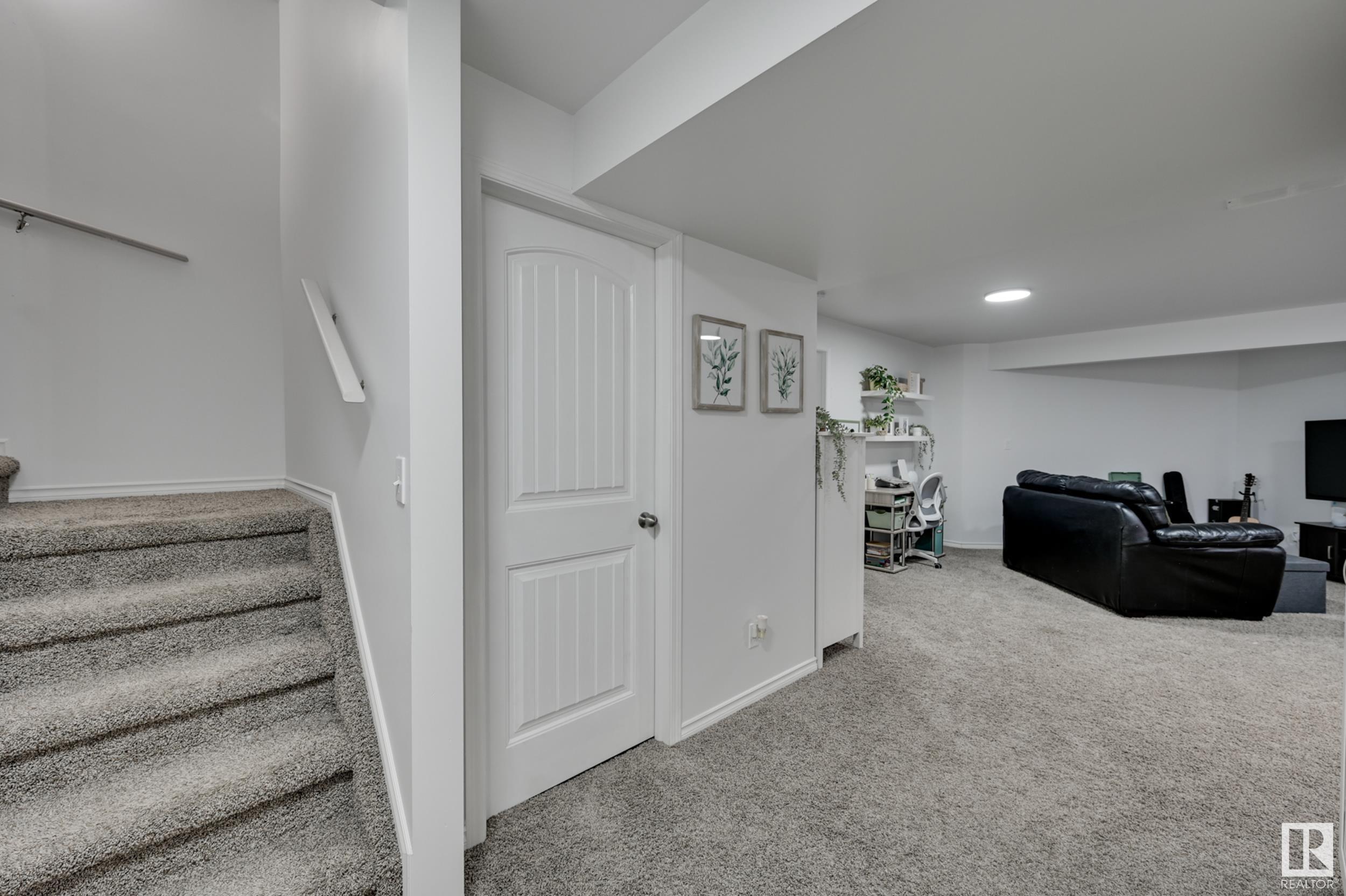      9 ASPEN GA , Fort Saskatchewan,  ,T8L 4R9 ;  Listing Number: MLS E4420716