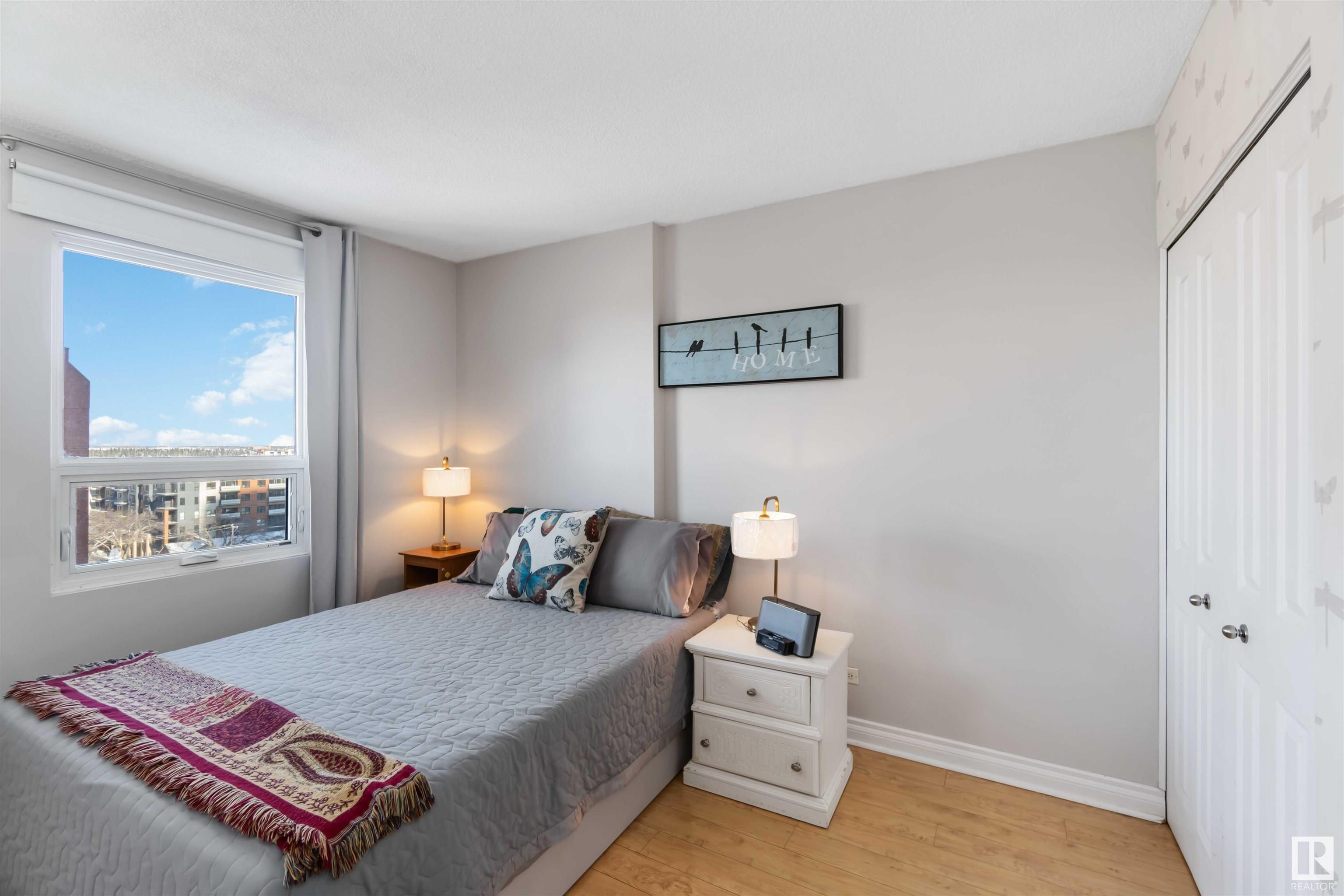      #1005 10140 120 ST NW , Edmonton,  ,T5K 1Z8 ;  Listing Number: MLS E4420721
