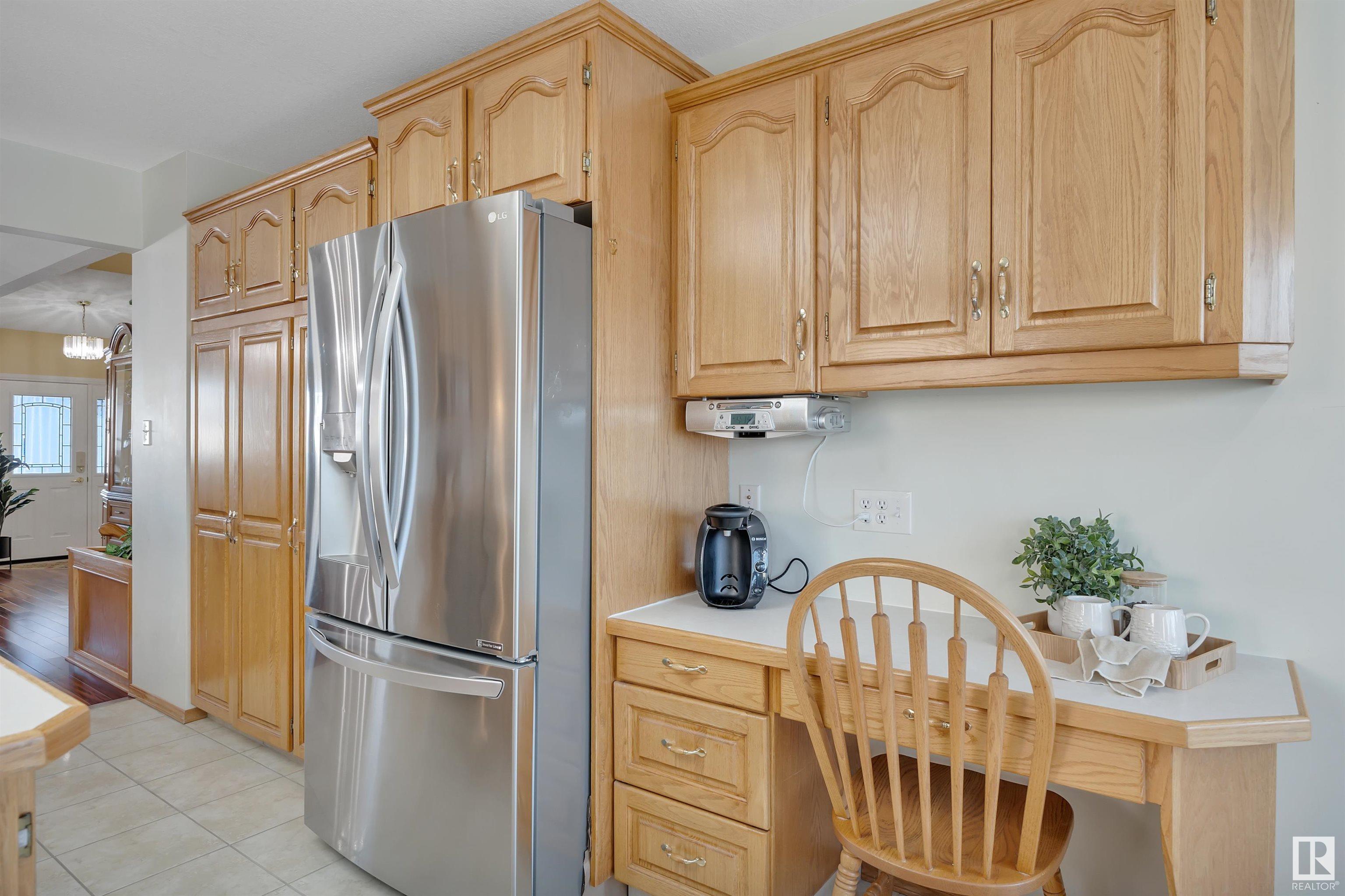      6 BAKER PL , Leduc,  ,T9E 6N8 ;  Listing Number: MLS E4420725