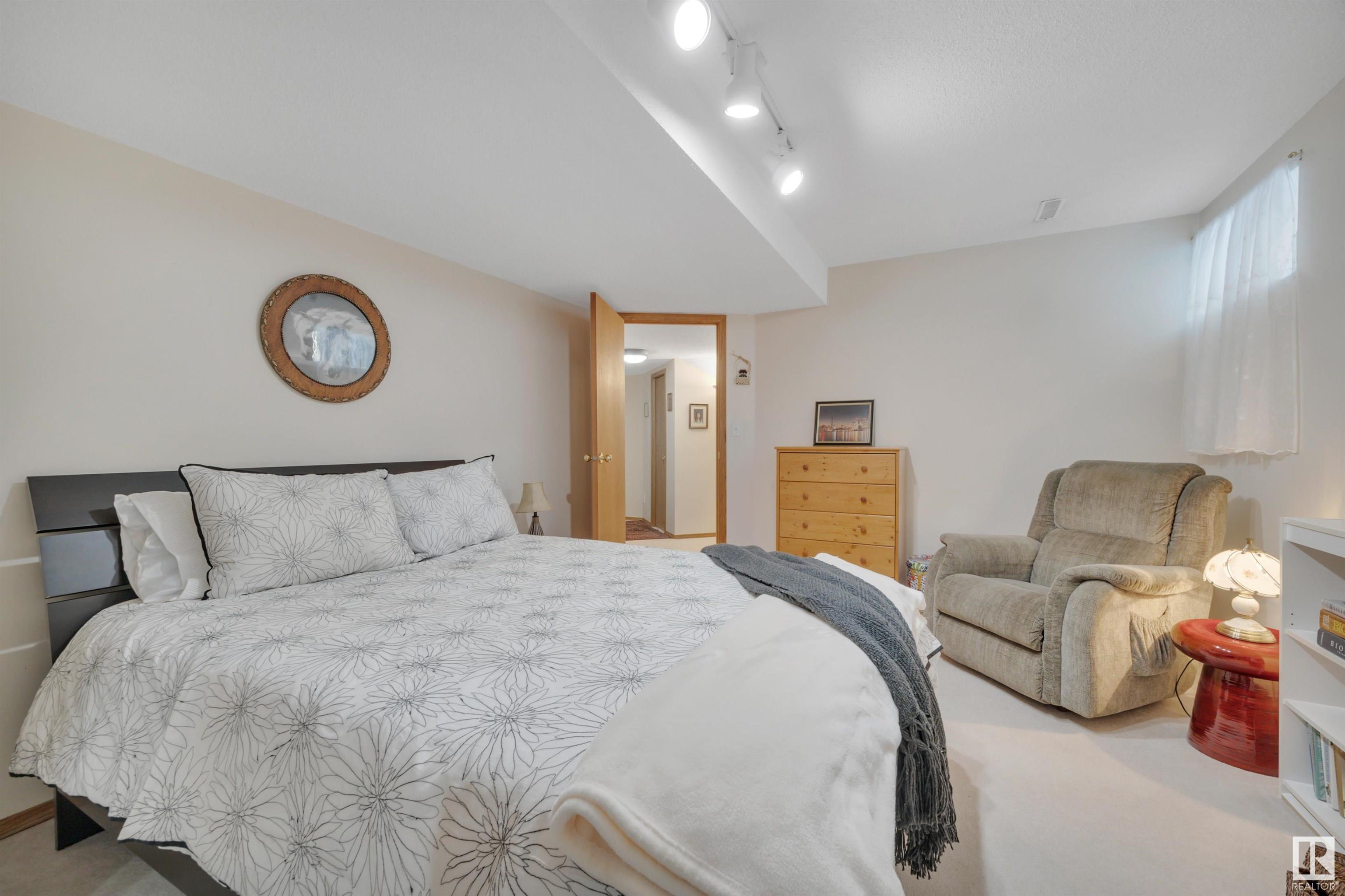      6 BAKER PL , Leduc,  ,T9E 6N8 ;  Listing Number: MLS E4420725