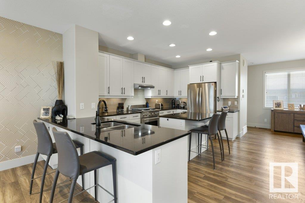      7442 MAY CM NW NW , Edmonton,  ,T6R 0V2 ;  Listing Number: MLS E4420732