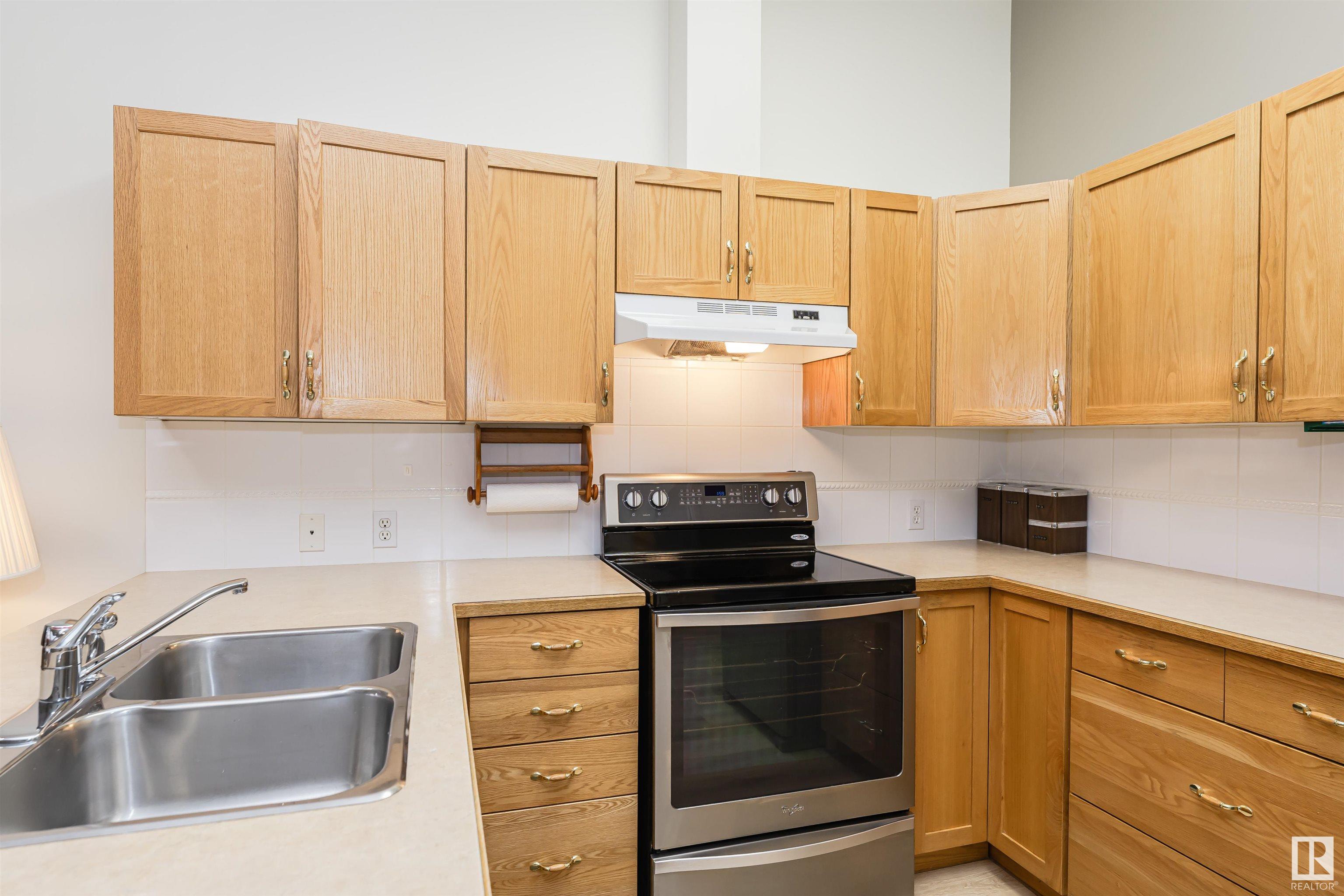      #104 78 MCKENNEY AV , St. Albert,  ,T8N 1L9 ;  Listing Number: MLS E4420735