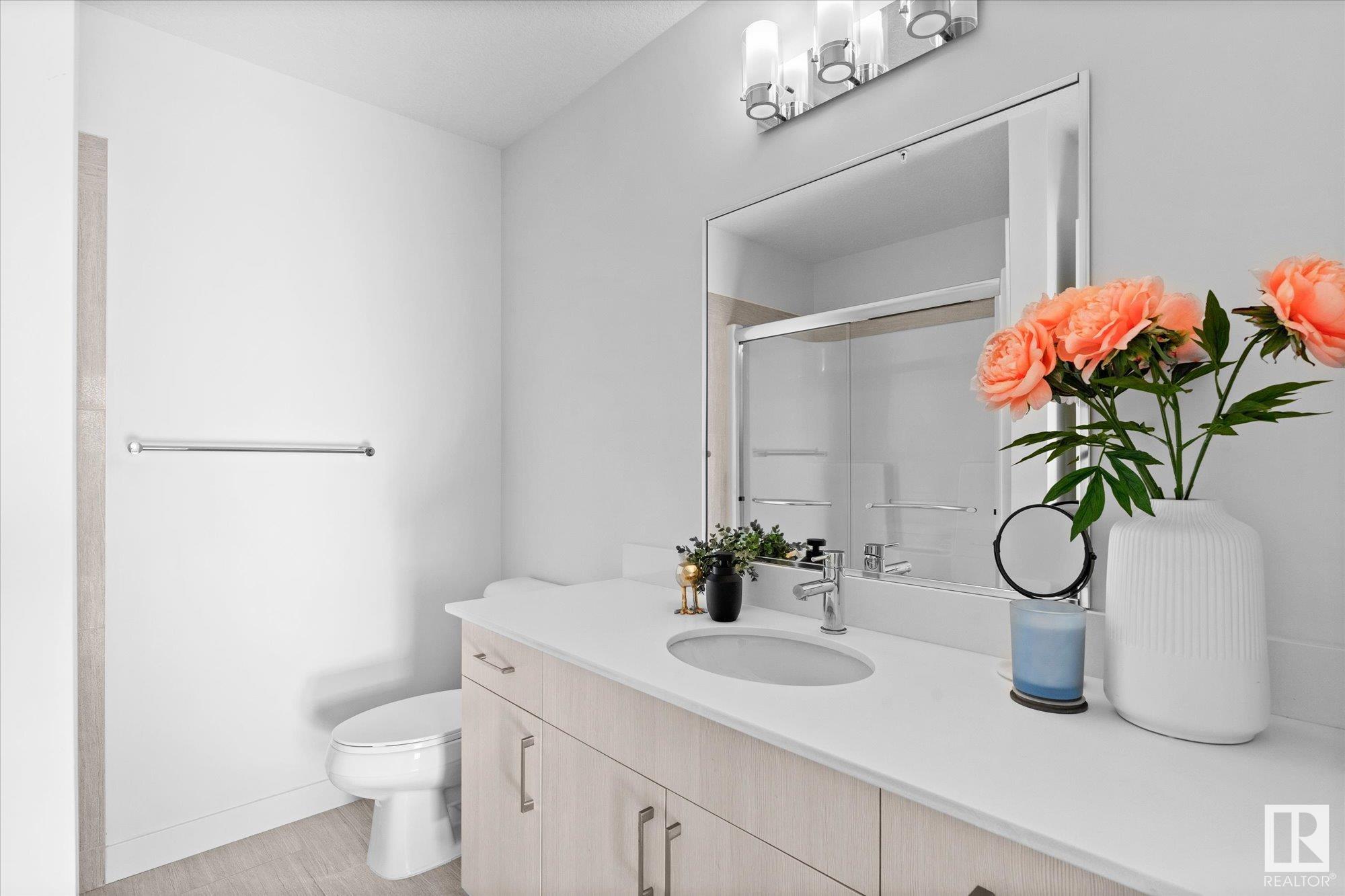      #404 17 COLUMBIA AV W , Devon,  ,T9G 1K1 ;  Listing Number: MLS E4420739
