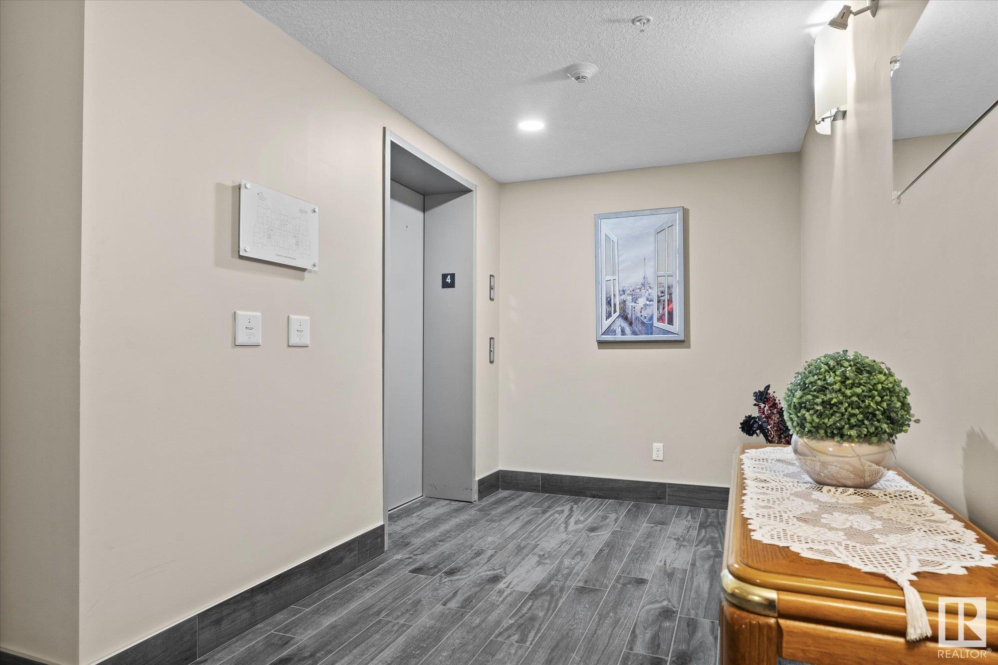      #404 17 COLUMBIA AV W , Devon,  ,T9G 1K1 ;  Listing Number: MLS E4420739