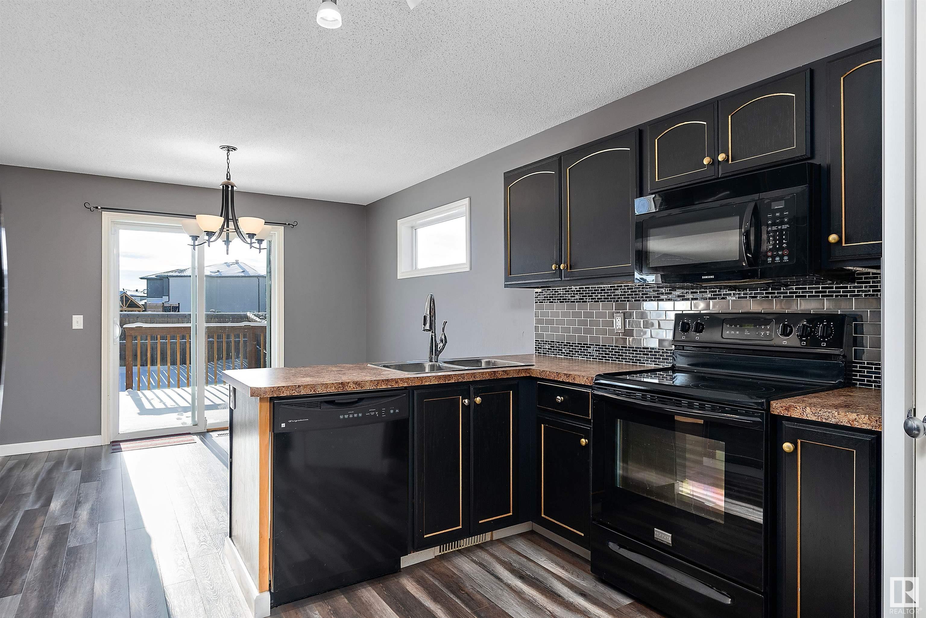      73 DALQUIST BA , Leduc,  ,T9E 0N5 ;  Listing Number: MLS E4420740