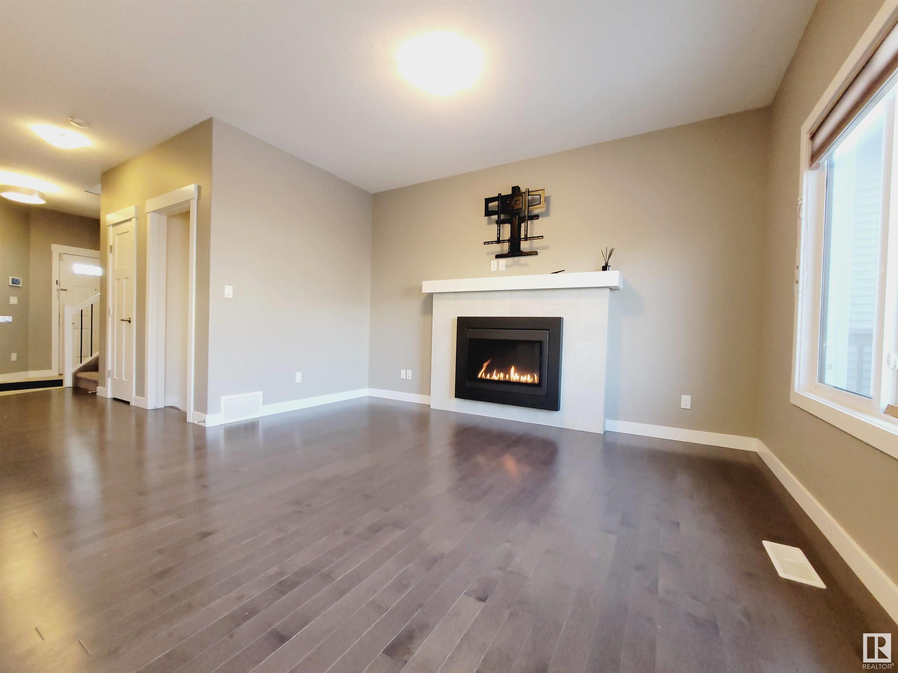      2843 Koshal CR SW , Edmonton,  ,T6W 3J7 ;  Listing Number: MLS E4420743