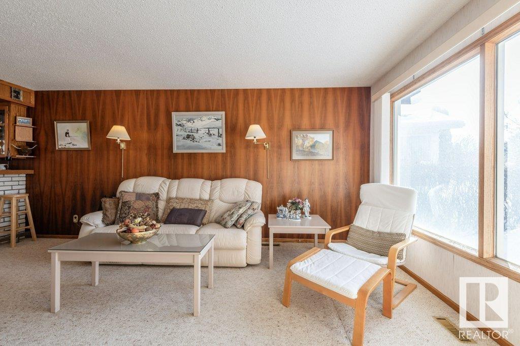      3723 117A ST NW , Edmonton,  ,T6J 1V6 ;  Listing Number: MLS E4420747