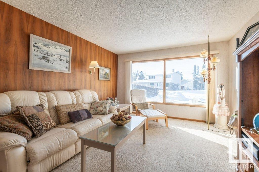      3723 117A ST NW , Edmonton,  ,T6J 1V6 ;  Listing Number: MLS E4420747