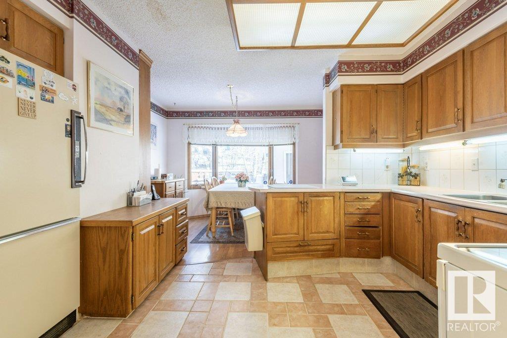      3723 117A ST NW , Edmonton,  ,T6J 1V6 ;  Listing Number: MLS E4420747