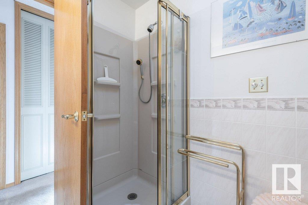      3723 117A ST NW , Edmonton,  ,T6J 1V6 ;  Listing Number: MLS E4420747