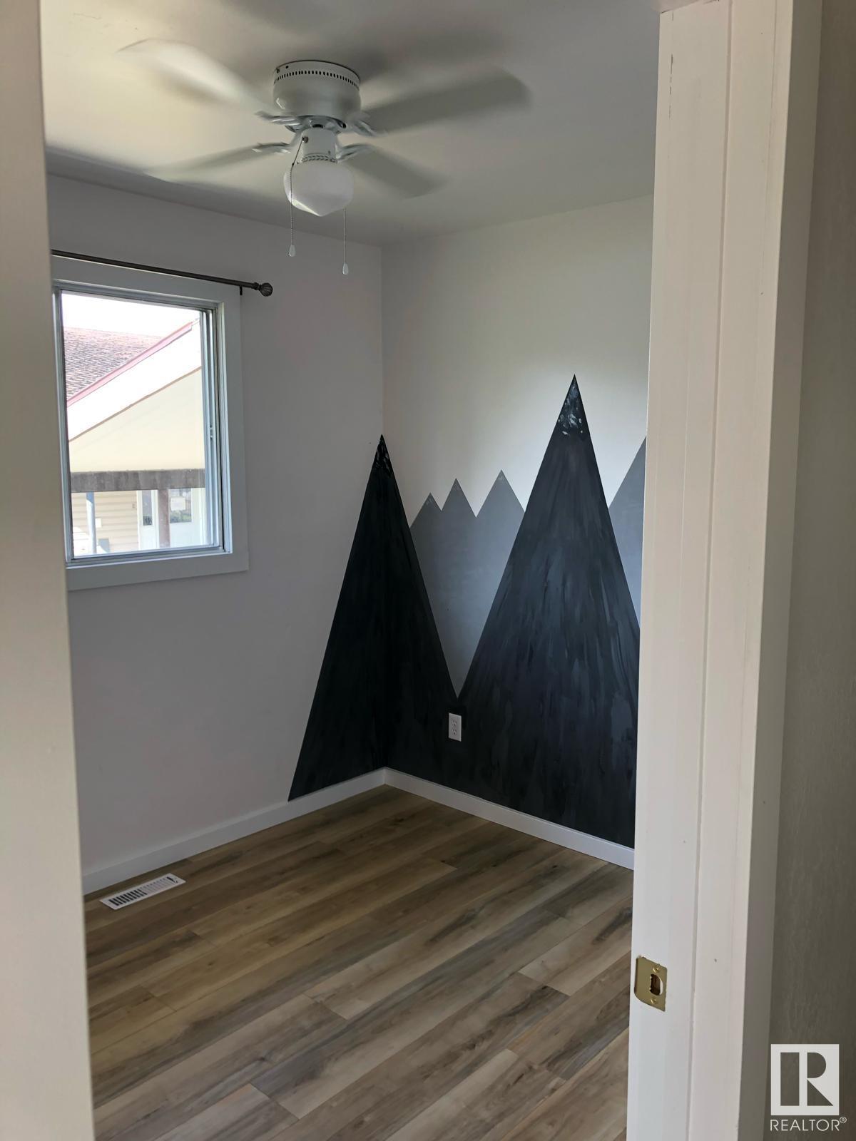      4308 56 ST , Drayton Valley,  ,T7A 1K4 ;  Listing Number: MLS E4420754