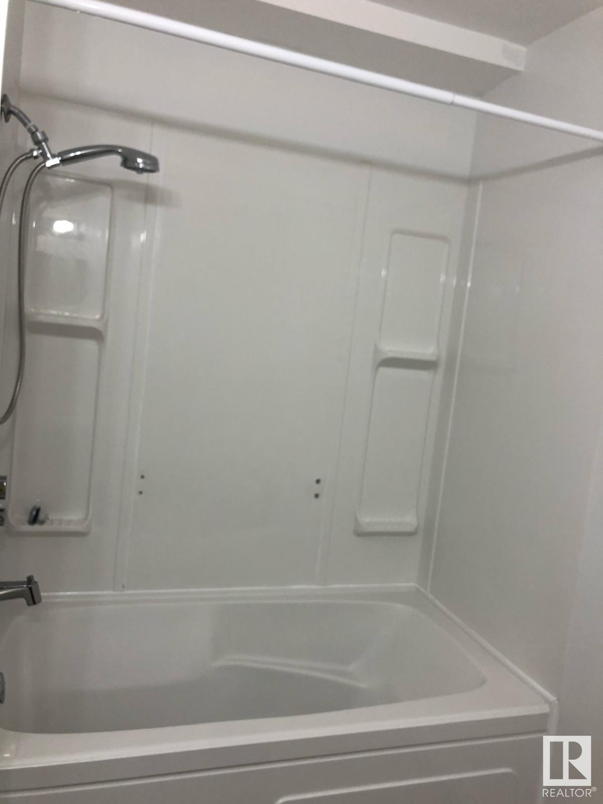      4308 56 ST , Drayton Valley,  ,T7A 1K4 ;  Listing Number: MLS E4420754