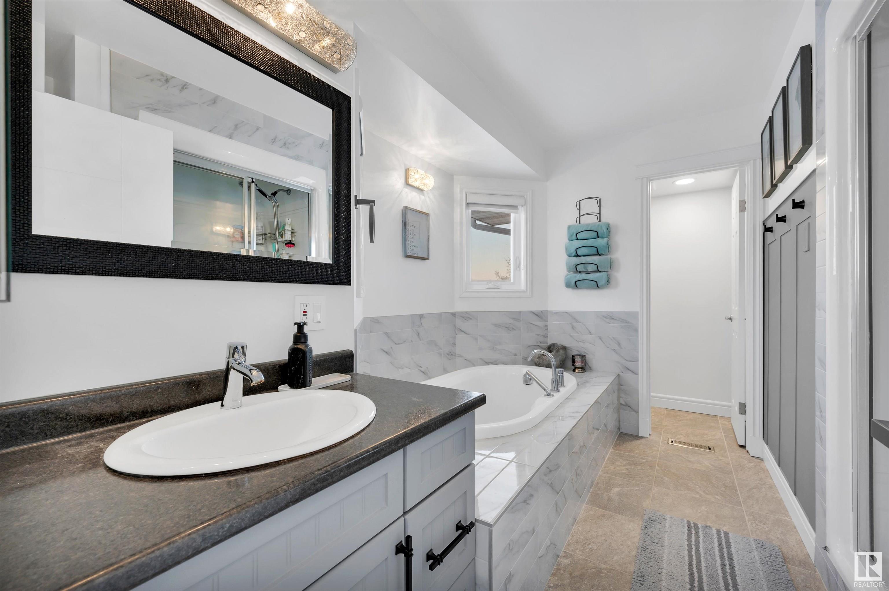     12 CANYON DR , Sherwood Park,  ,T8H 1N2 ;  Listing Number: MLS E4420759