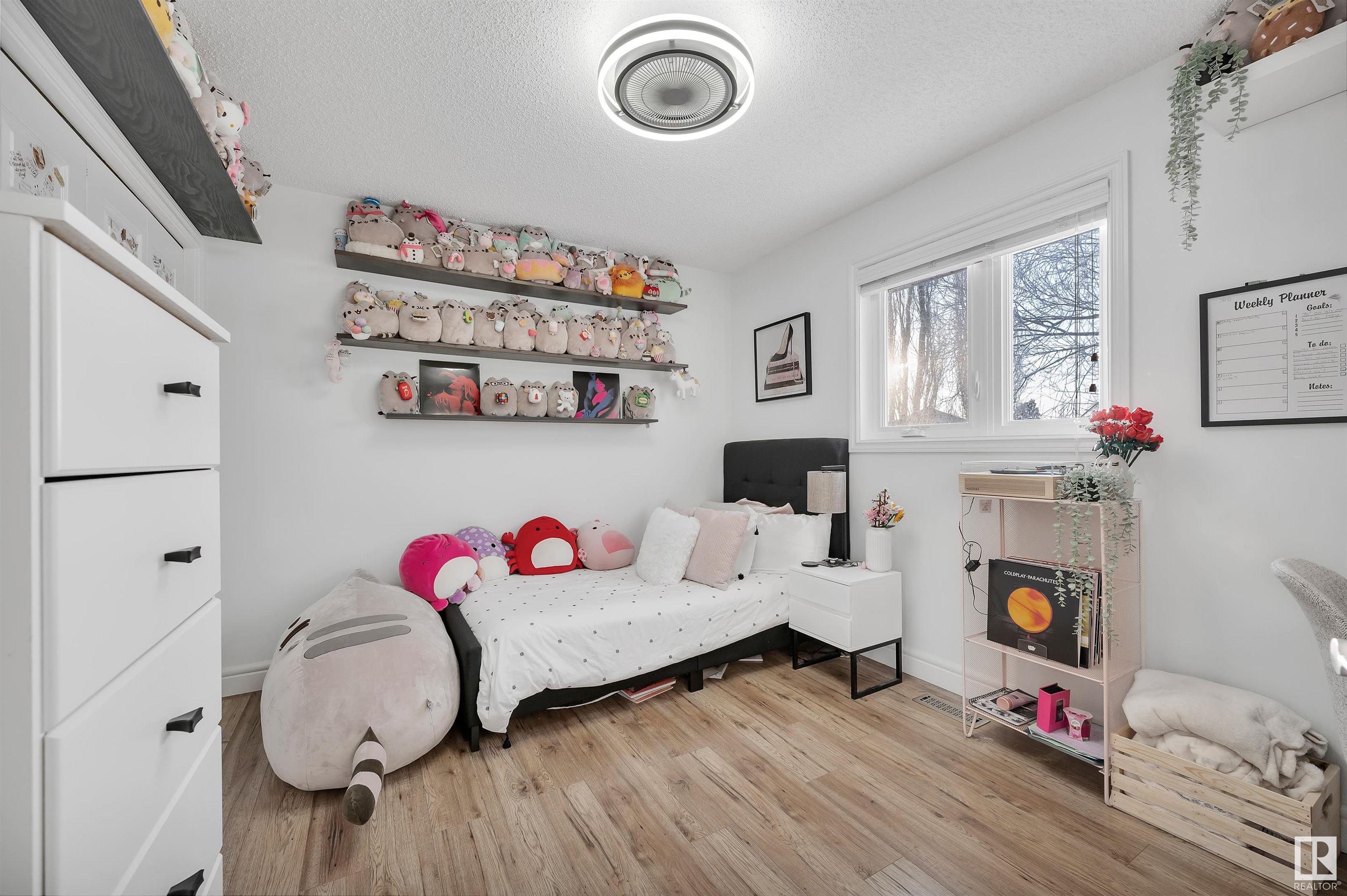      12 CANYON DR , Sherwood Park,  ,T8H 1N2 ;  Listing Number: MLS E4420759