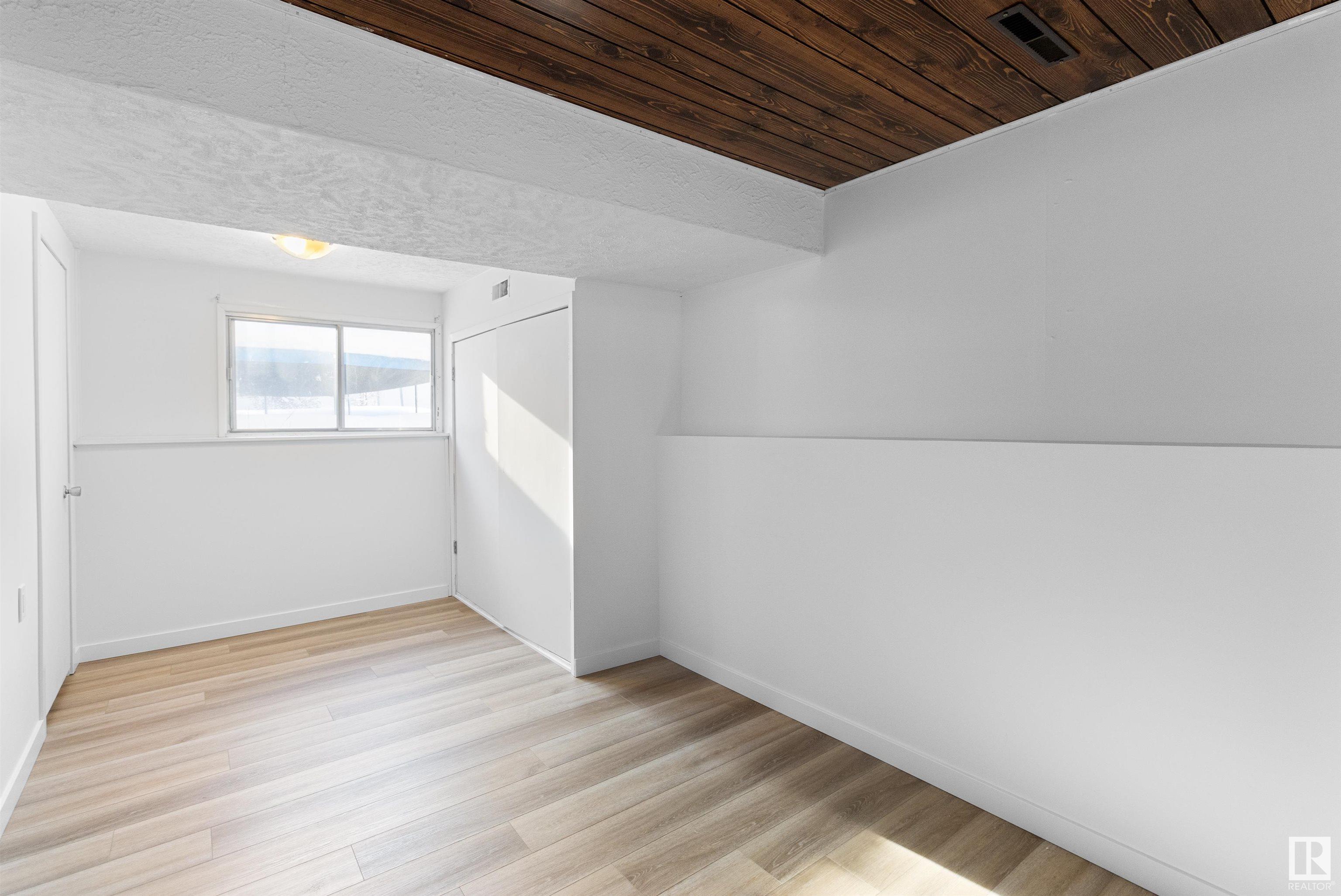      890 COTTONWOOD AV , Sherwood Park,  ,T8A 1Z2 ;  Listing Number: MLS E4420766