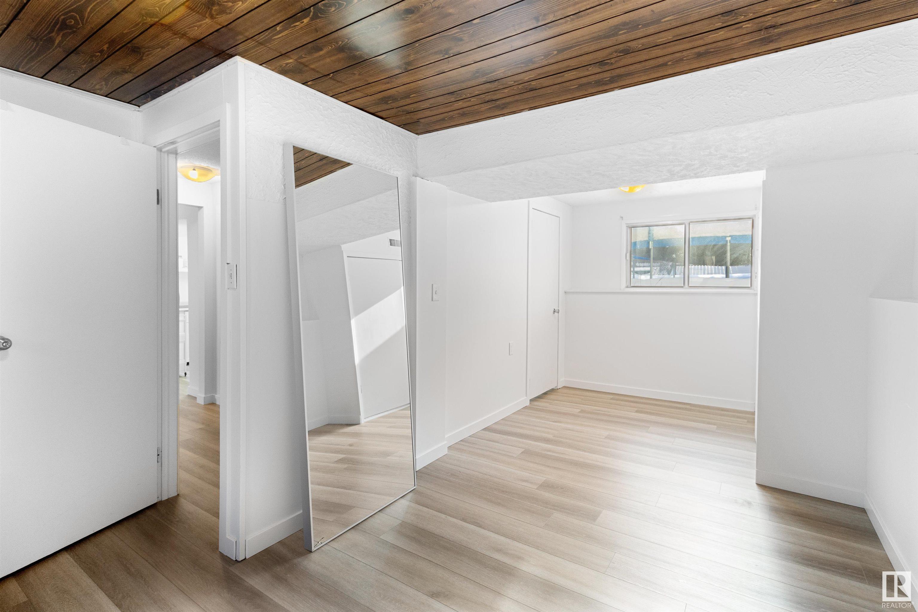      890 COTTONWOOD AV , Sherwood Park,  ,T8A 1Z2 ;  Listing Number: MLS E4420766
