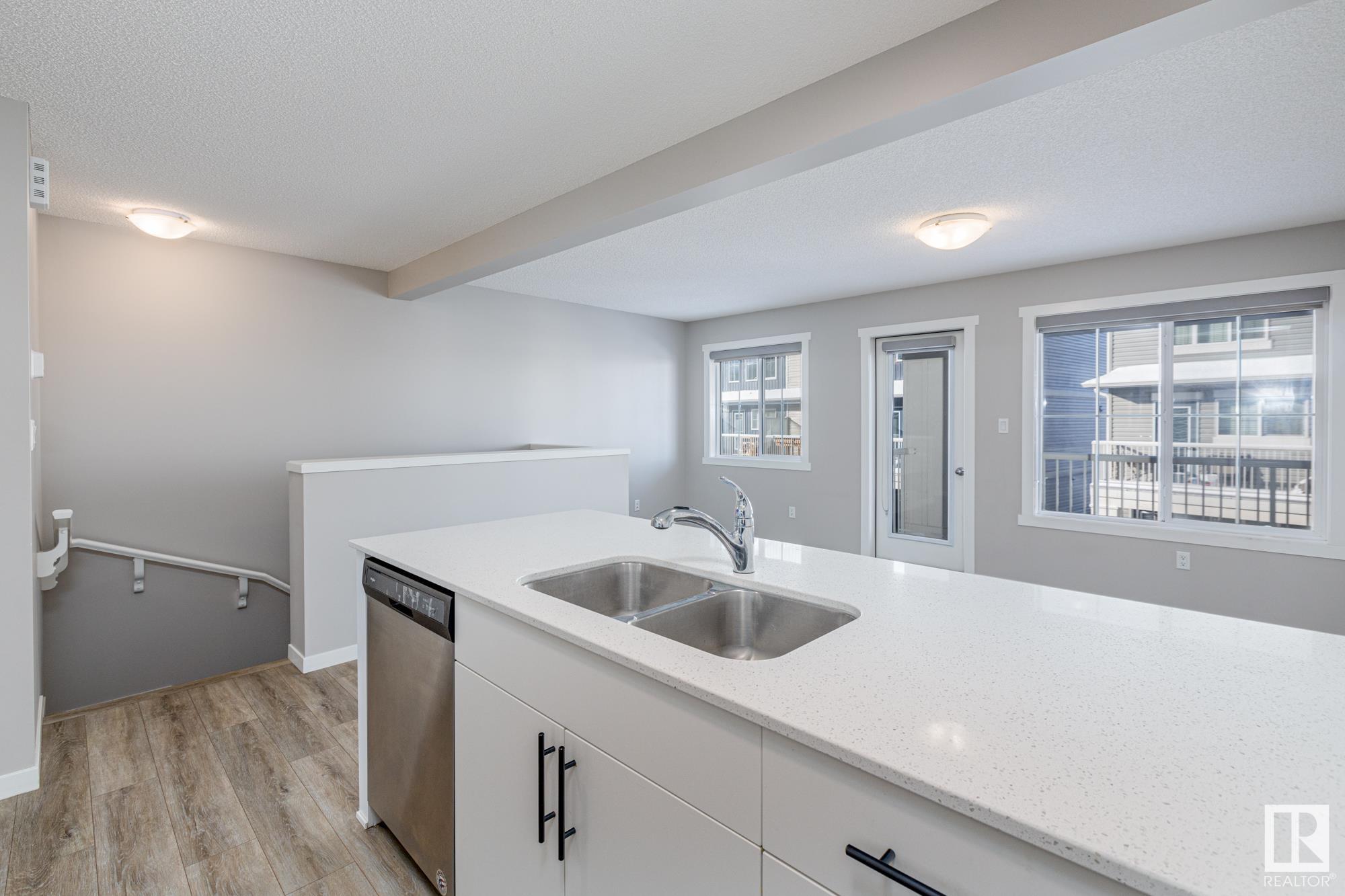      #19 1110 DANIELS LI SW , Edmonton,  ,T6W 4N6 ;  Listing Number: MLS E4420769