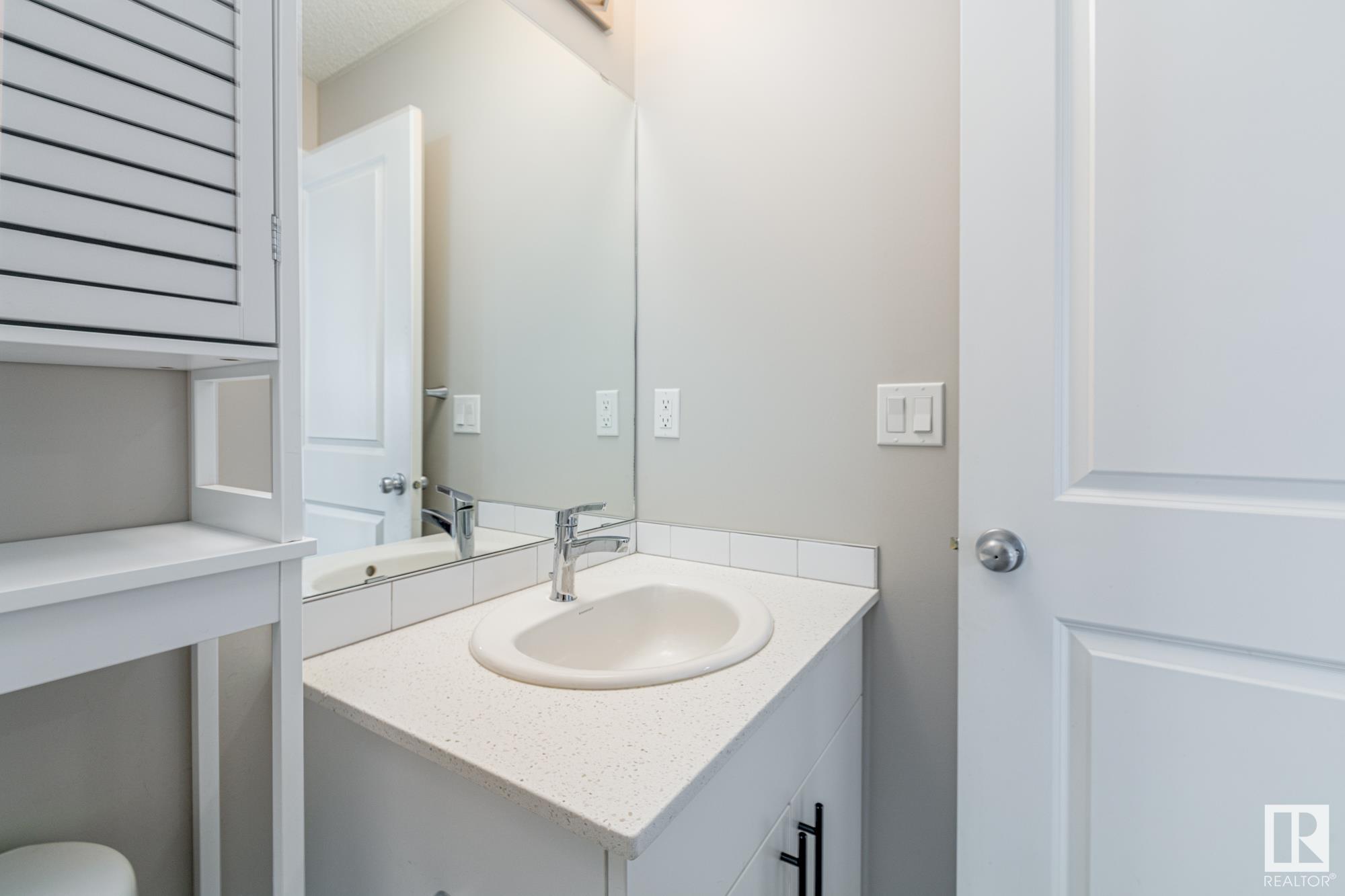      #19 1110 DANIELS LI SW , Edmonton,  ,T6W 4N6 ;  Listing Number: MLS E4420769