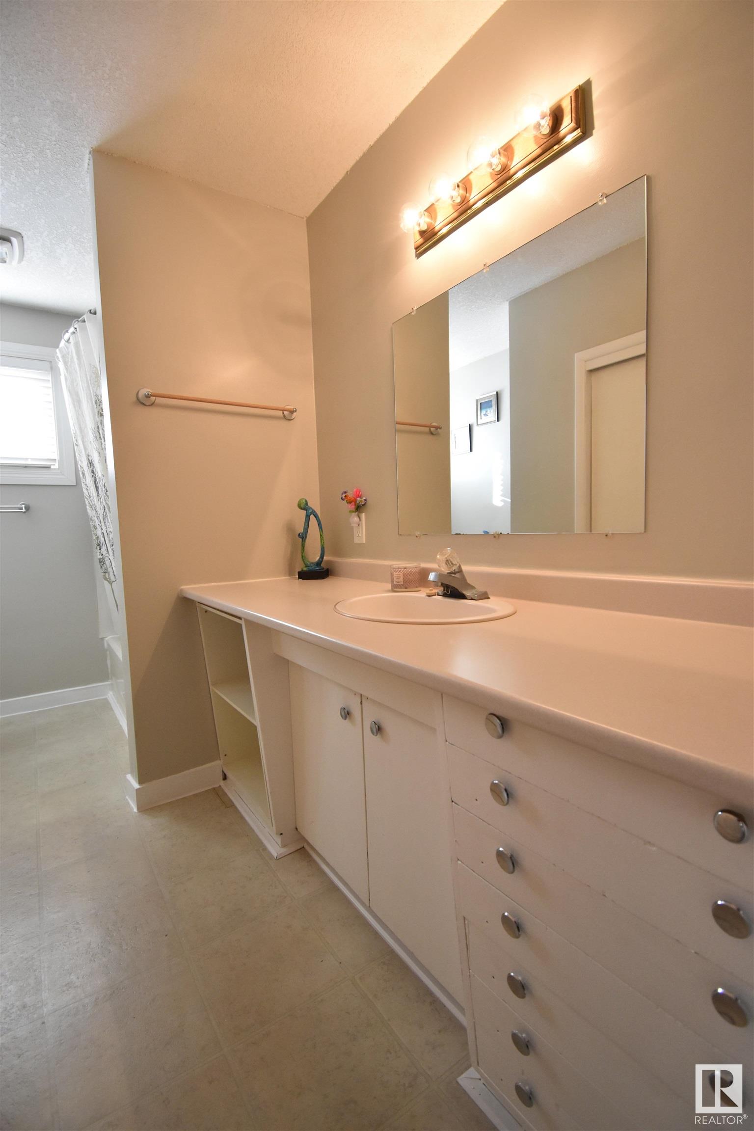      12940 65 ST NW , Edmonton,  ,T5A 0Z7 ;  Listing Number: MLS E4420770