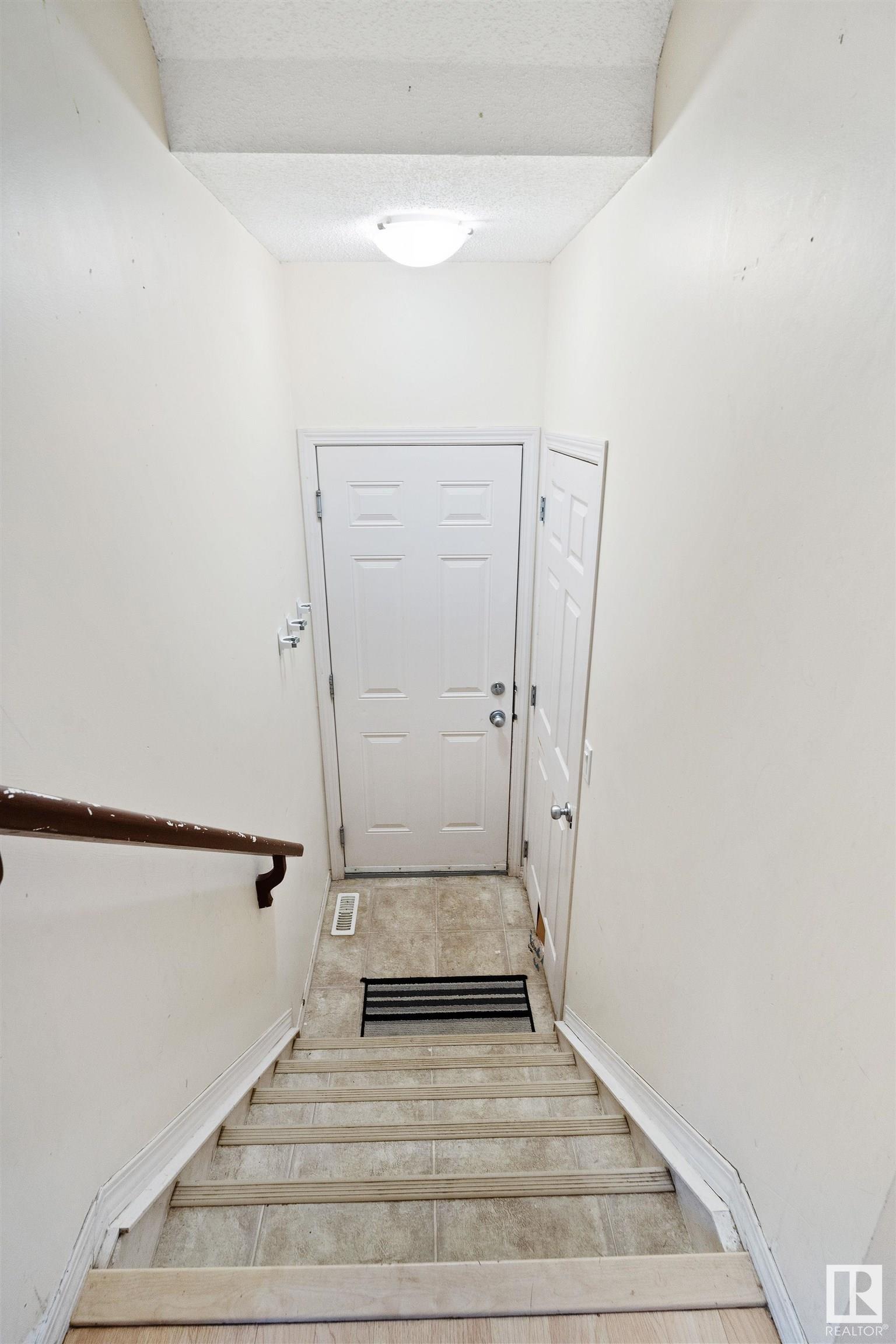      #69 2503 24 ST NW , Edmonton,  ,T6T 0B5 ;  Listing Number: MLS E4420777
