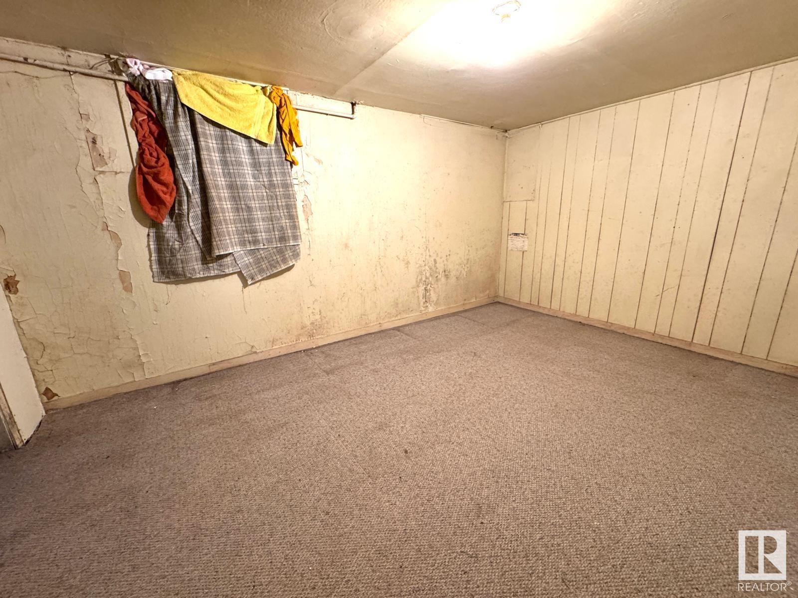      11641 95A ST NW , Edmonton,  ,T5G 1P7 ;  Listing Number: MLS E4420778