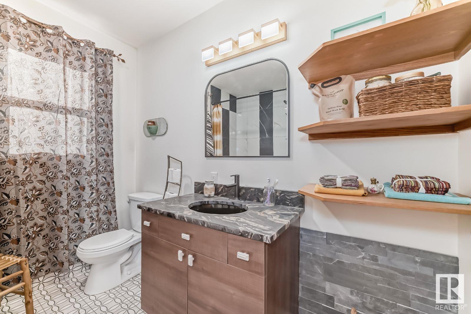      4237 117 AV NW , Edmonton,  ,T5W 0Y3 ;  Listing Number: MLS E4420779