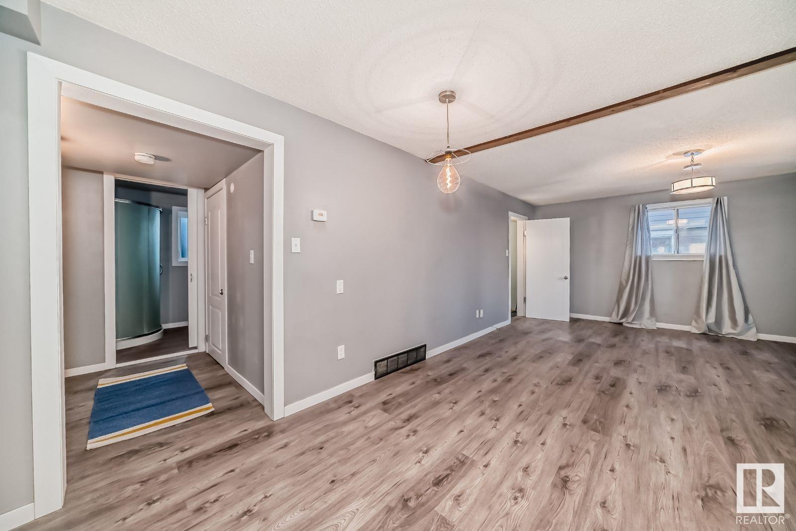      4237 117 AV NW , Edmonton,  ,T5W 0Y3 ;  Listing Number: MLS E4420779