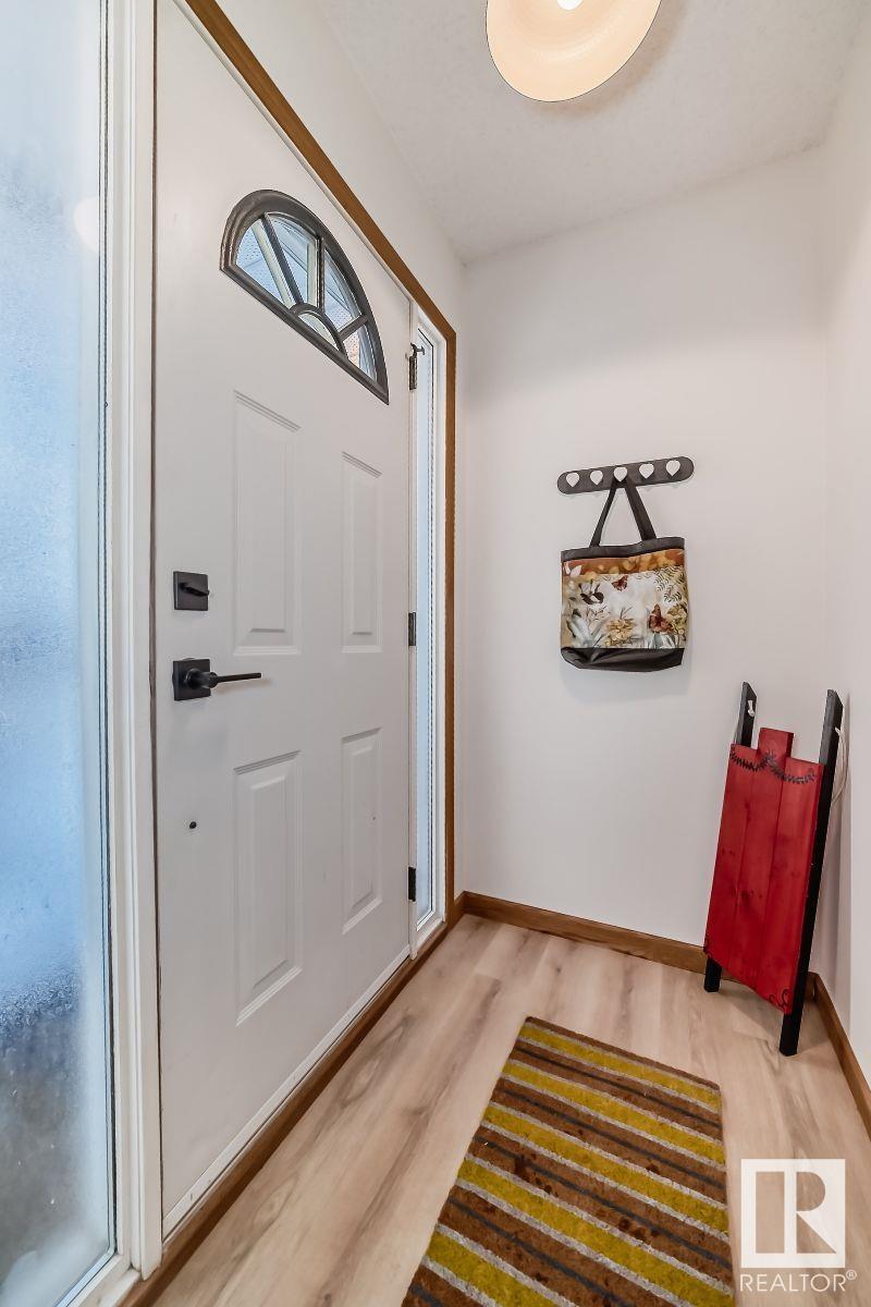      4237 117 AV NW , Edmonton,  ,T5W 0Y3 ;  Listing Number: MLS E4420779
