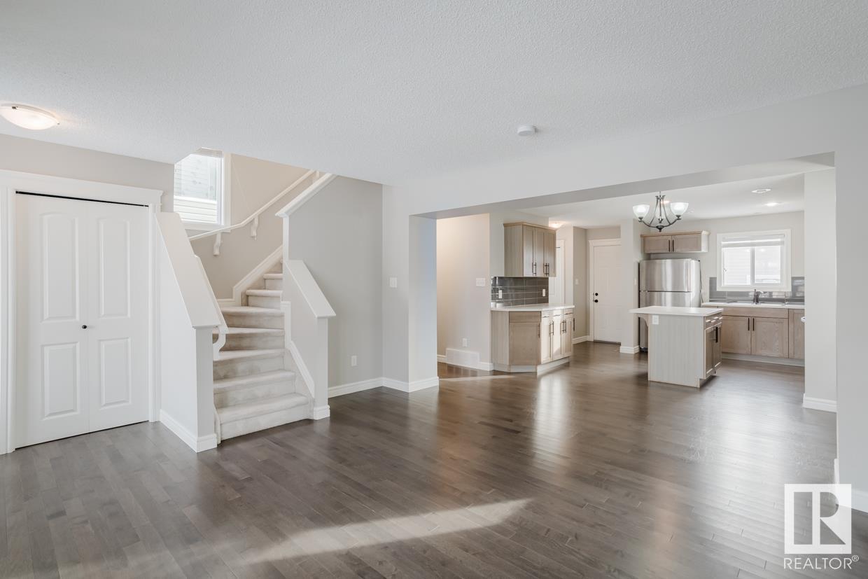      17823 6 AV SW , Edmonton,  ,T6W 2L4 ;  Listing Number: MLS E4420784
