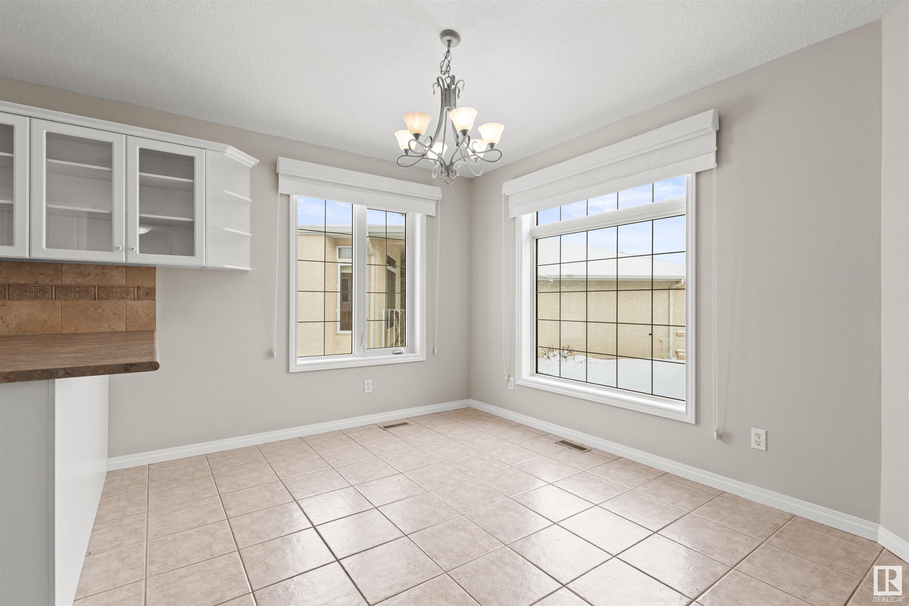      5 WILLOW PARK ViILLAS , Stony Plain,  ,T7Z 2W3 ;  Listing Number: MLS E4420786