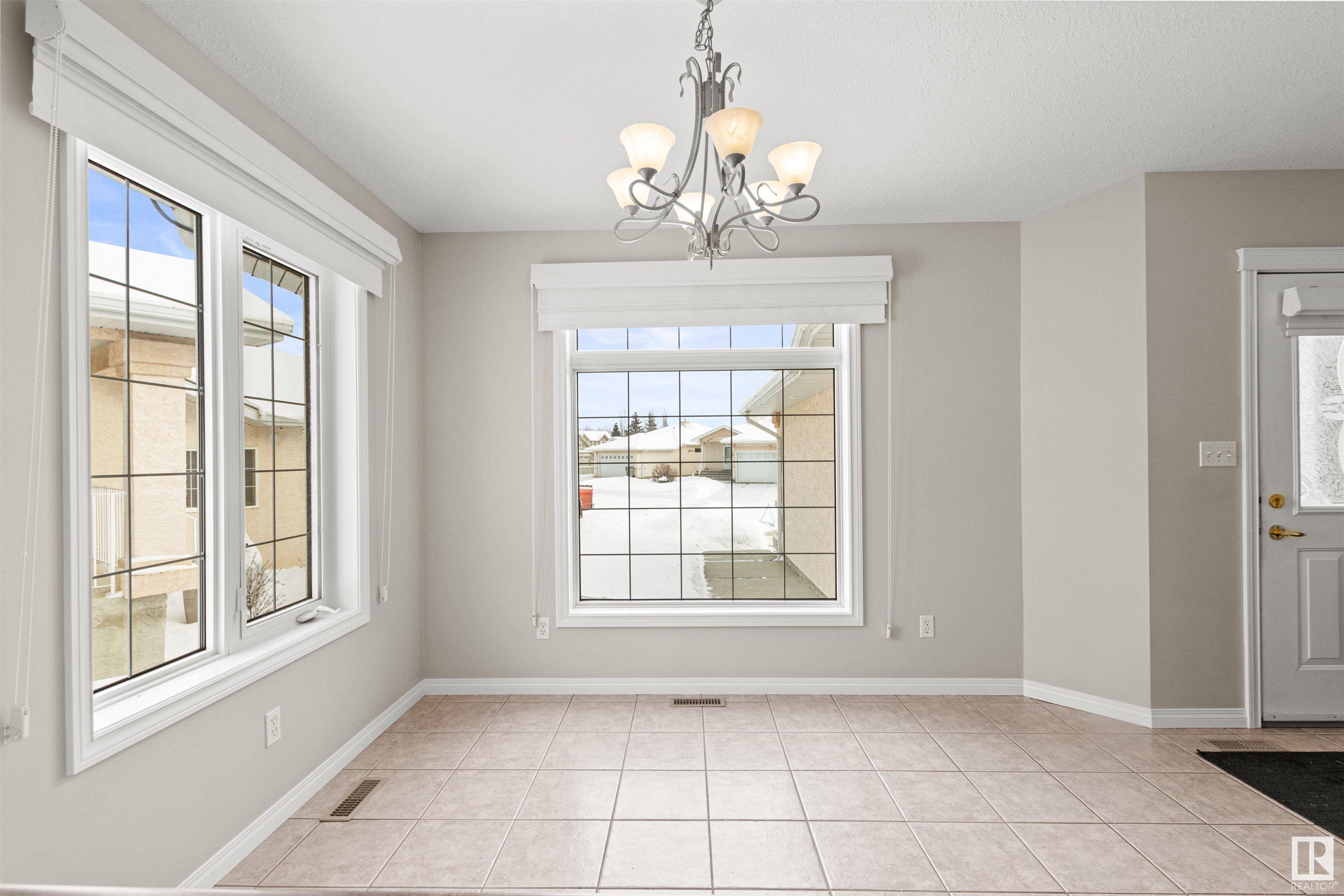      5 WILLOW PARK ViILLAS , Stony Plain,  ,T7Z 2W3 ;  Listing Number: MLS E4420786