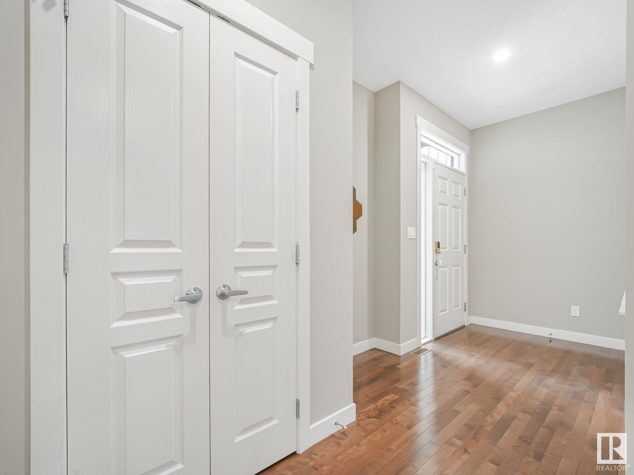     5911 168 AV NW , Edmonton,  ,T5Y 0P4 ;  Listing Number: MLS E4420791