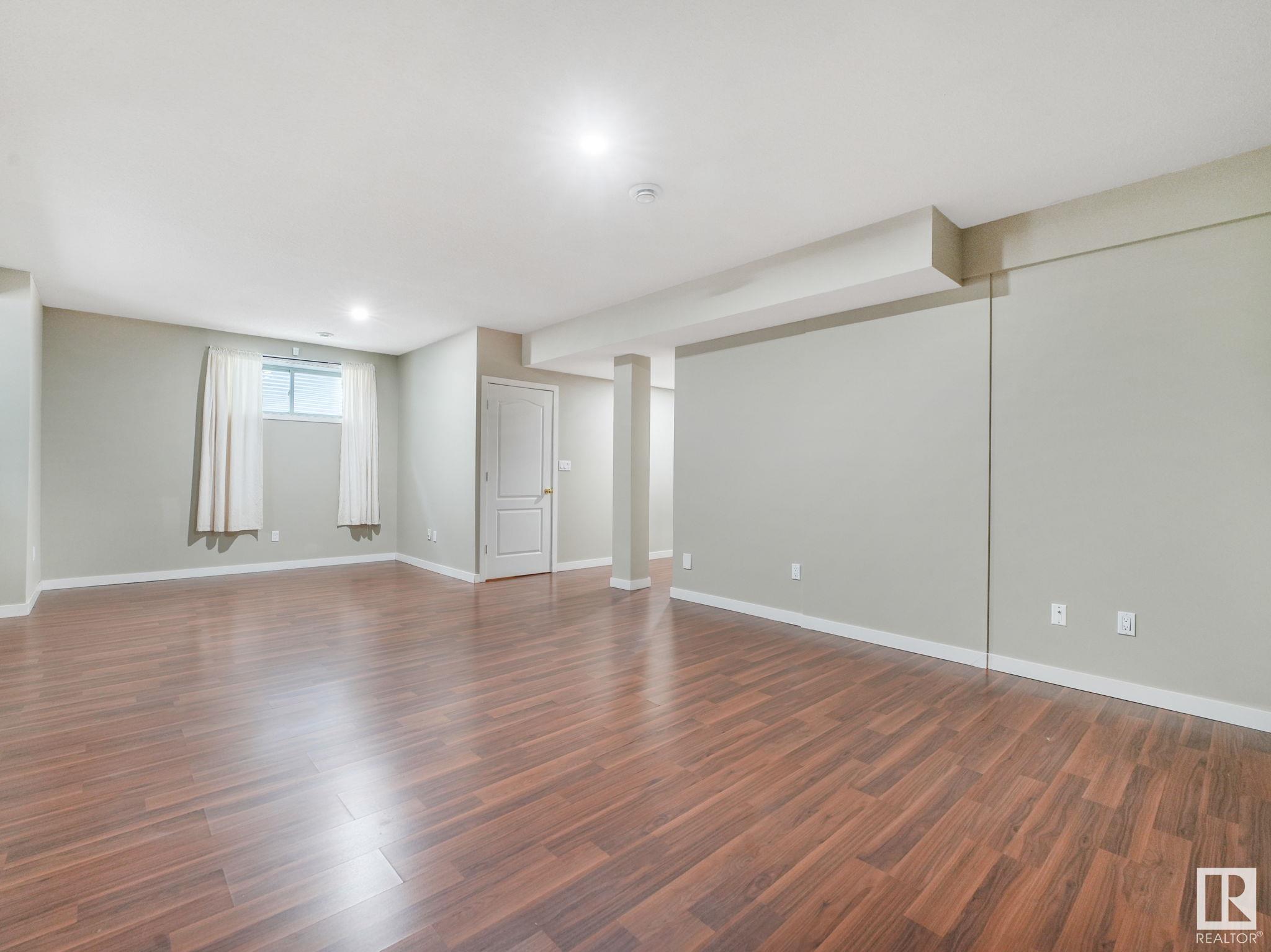      5911 168 AV NW , Edmonton,  ,T5Y 0P4 ;  Listing Number: MLS E4420791