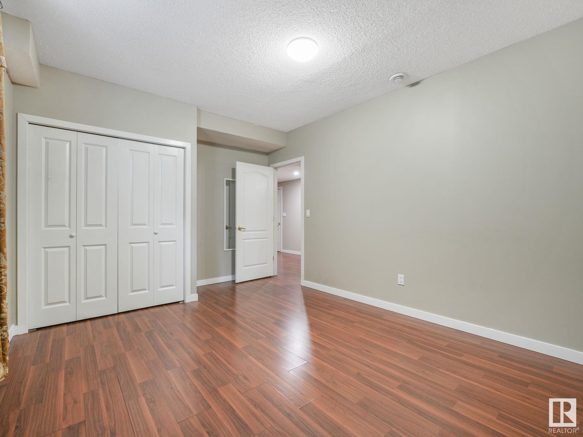      5911 168 AV NW , Edmonton,  ,T5Y 0P4 ;  Listing Number: MLS E4420791