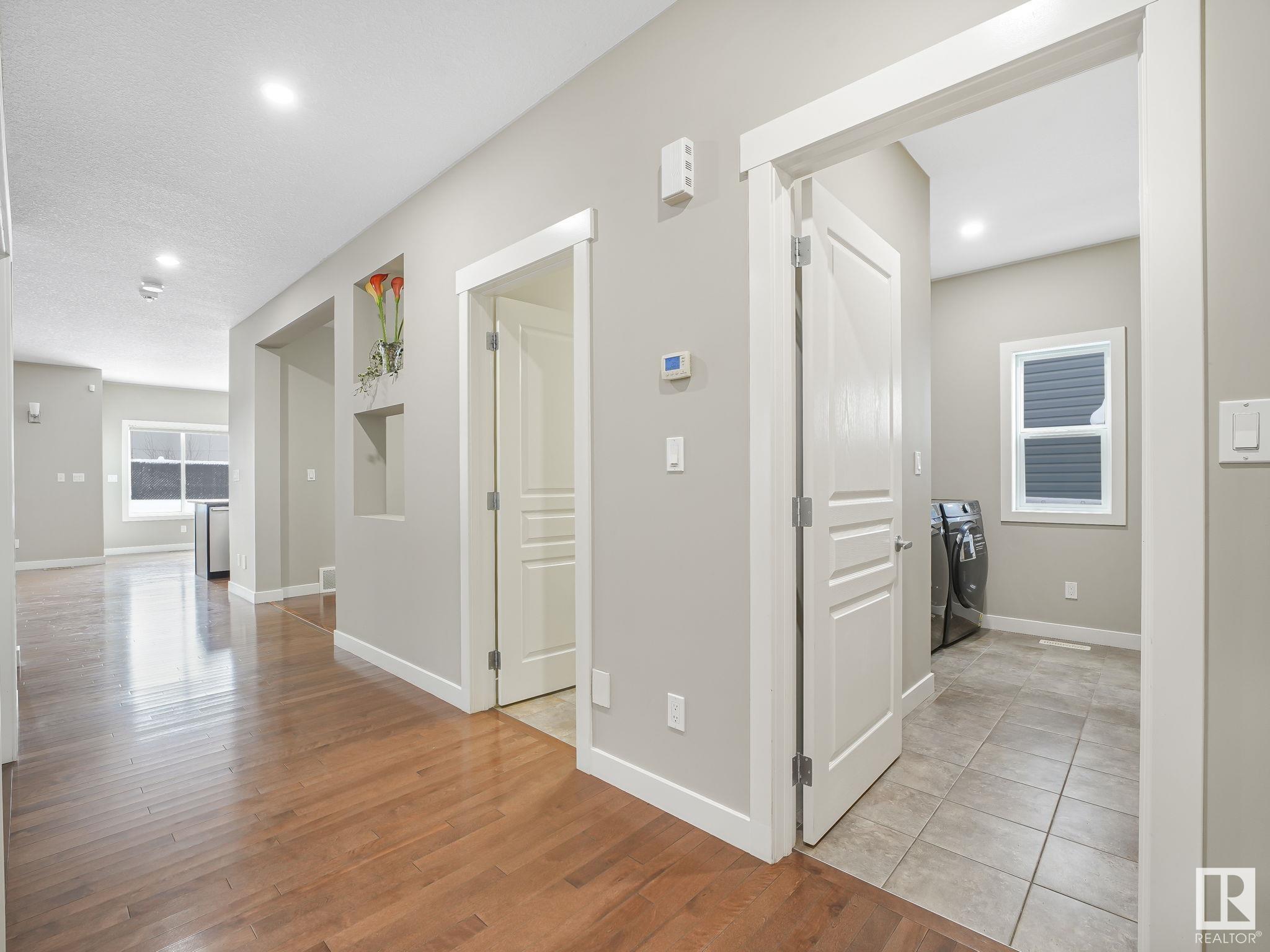      5911 168 AV NW , Edmonton,  ,T5Y 0P4 ;  Listing Number: MLS E4420791