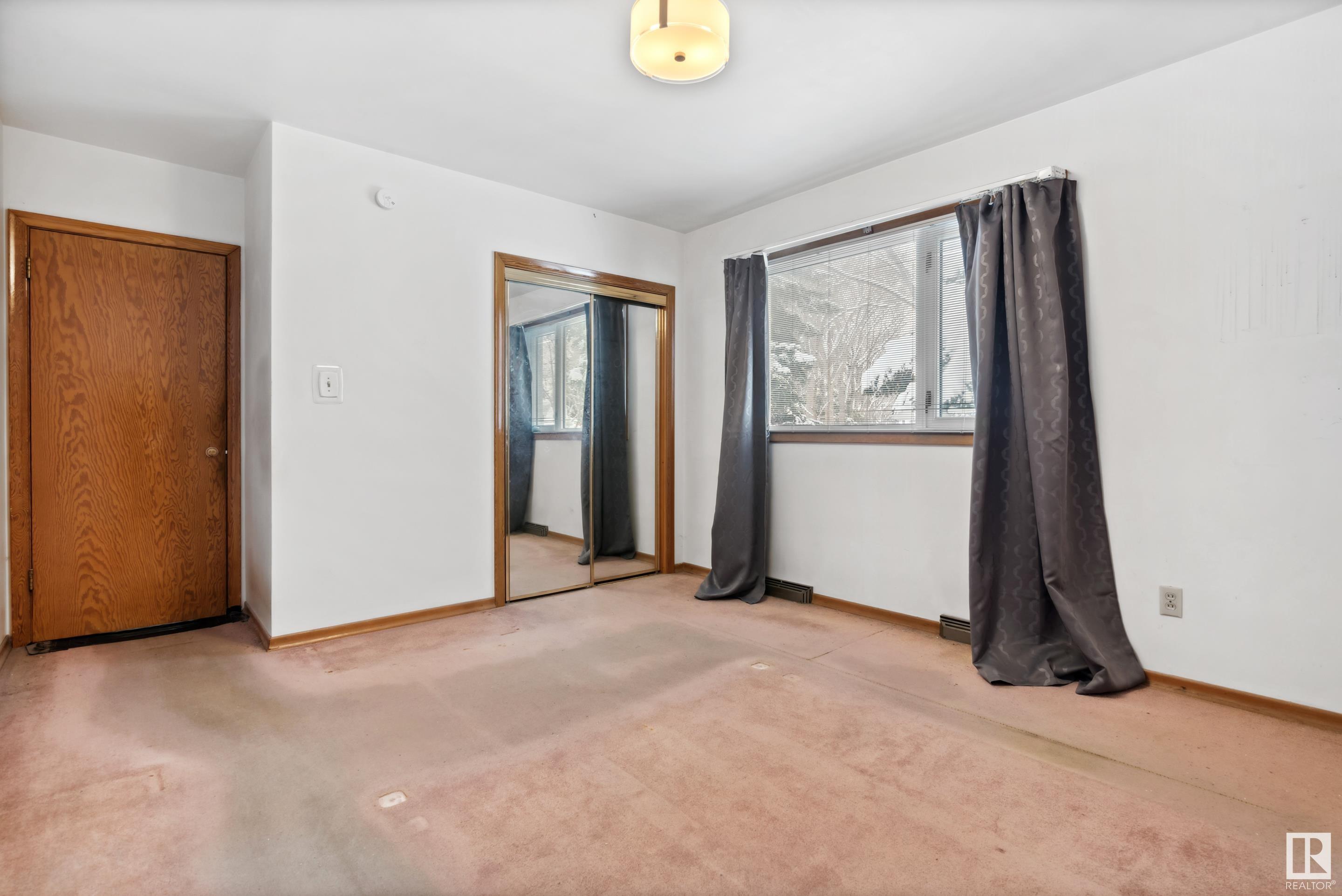      7704 97 AV NW , Edmonton,  ,T6C 2B5 ;  Listing Number: MLS E4420792
