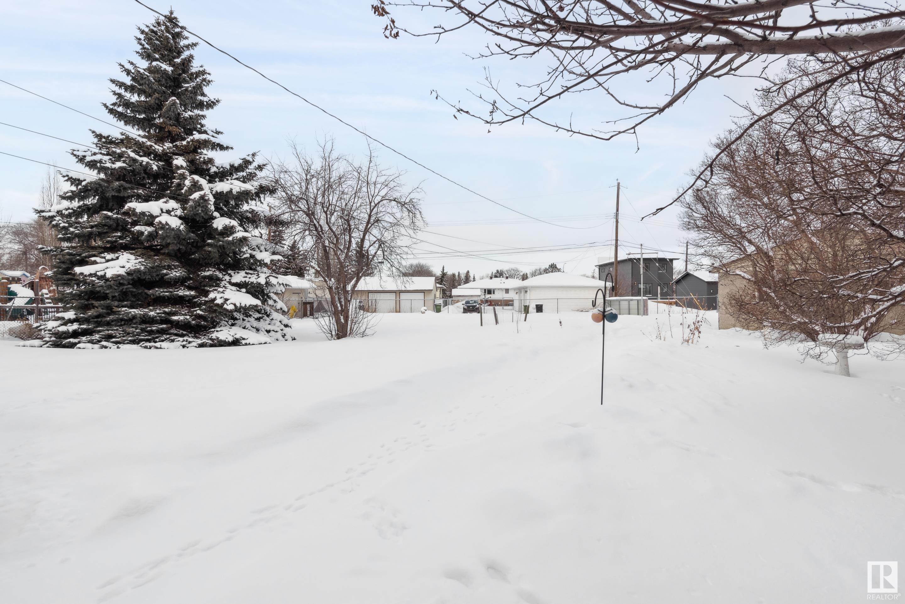      7704 97 AV NW , Edmonton,  ,T6C 2B5 ;  Listing Number: MLS E4420792